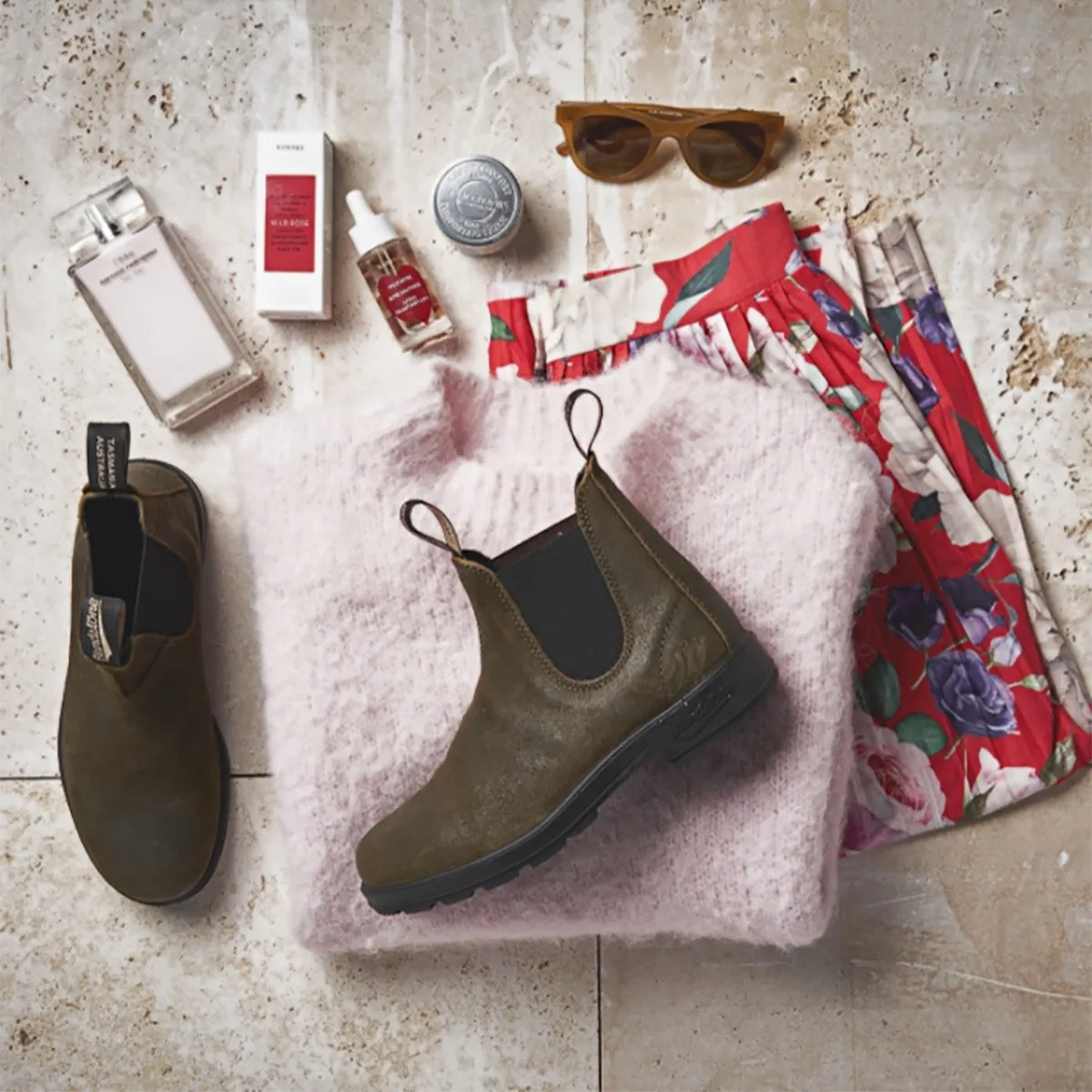 1615 - Dark Olive Suede Elastic Airy Feel