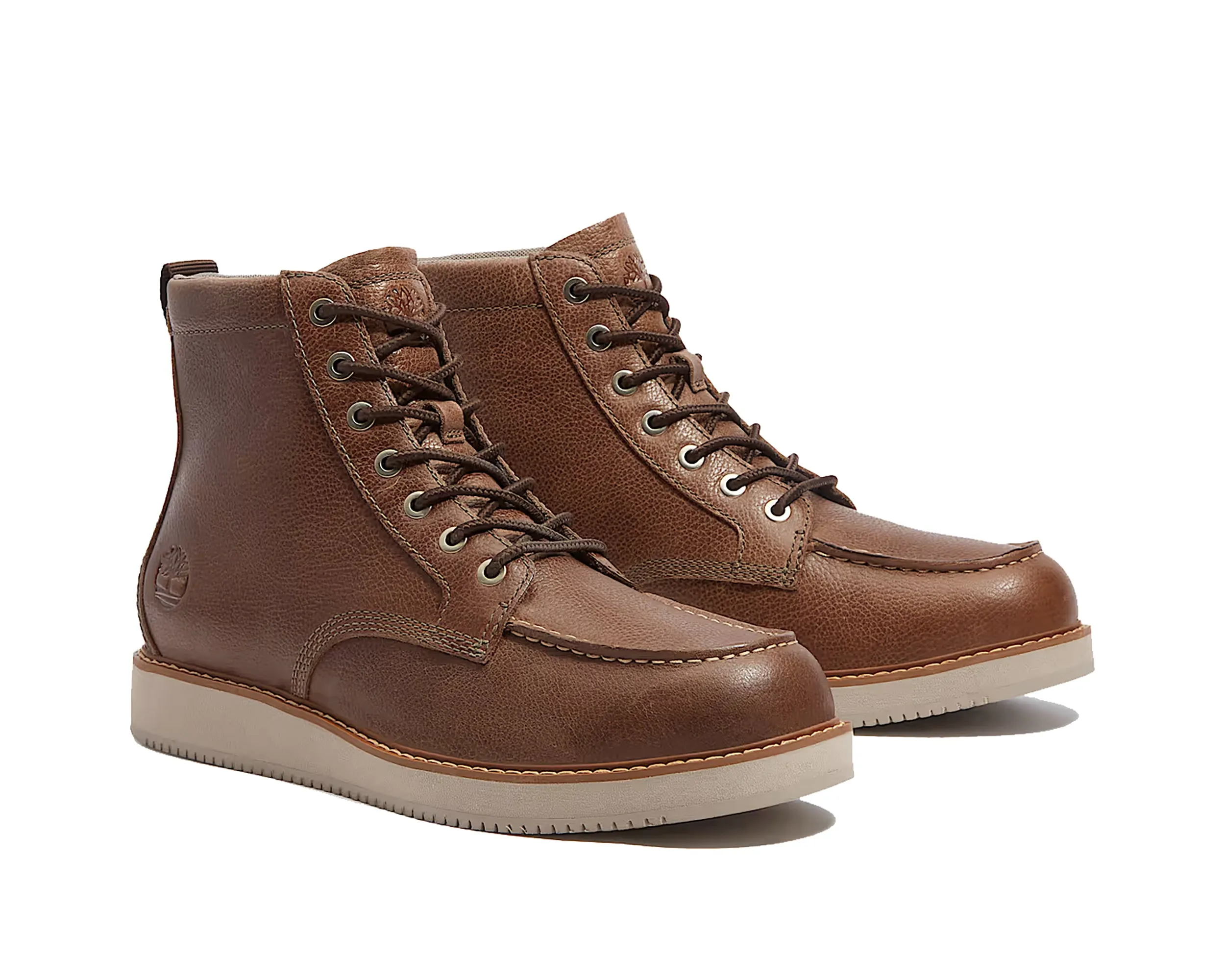 Warm and Cozy Energy Return Technology Men`s Redwood Edge Mid Lace-Up Boot