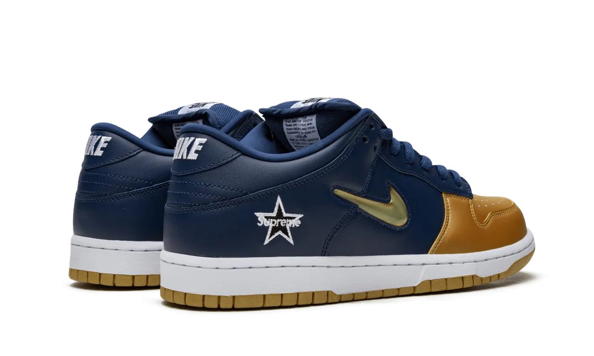 SB Dunk Low "Supreme - Jewel Swoosh Gold/Navy" Grip Control