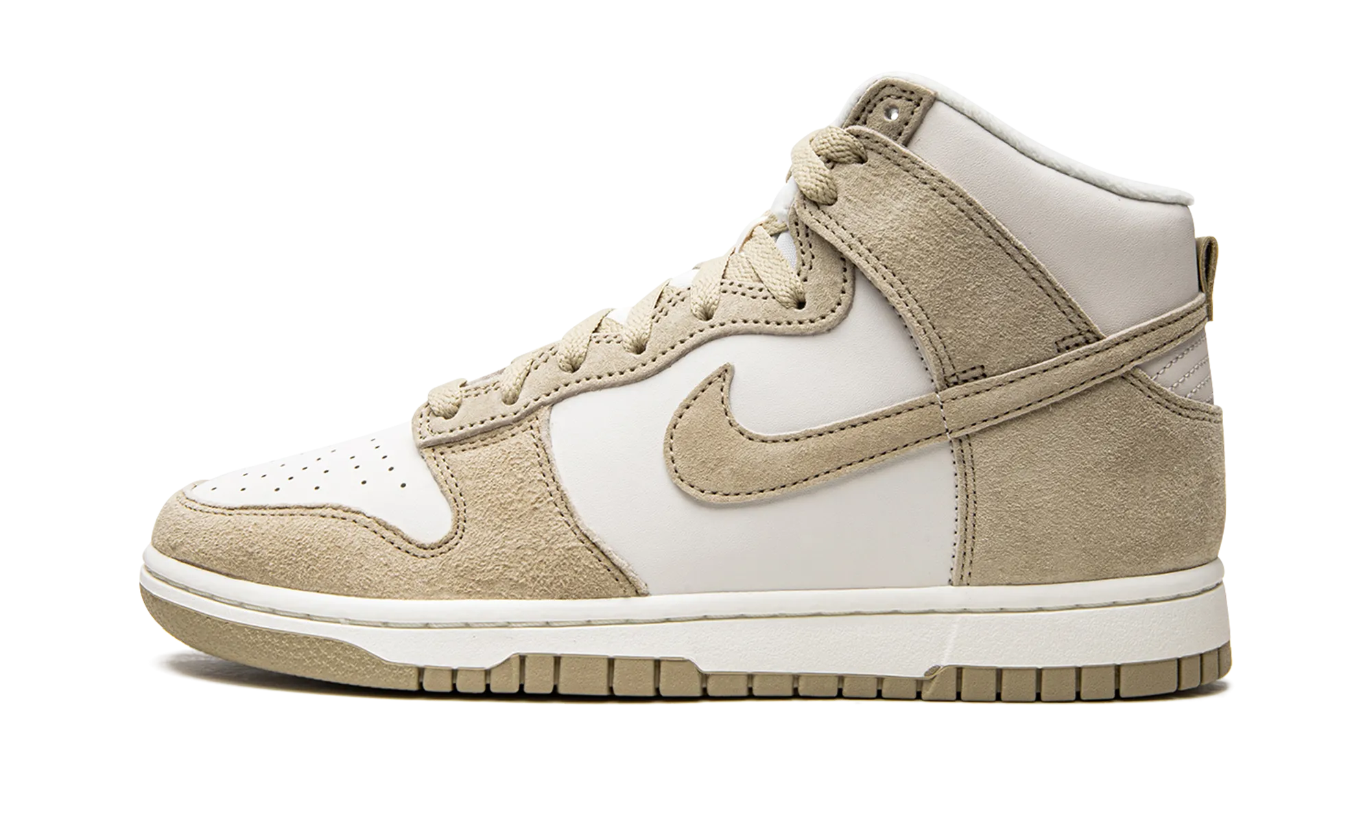Dunk Hi Retro PRM "Tan Suede" Urban Movement
