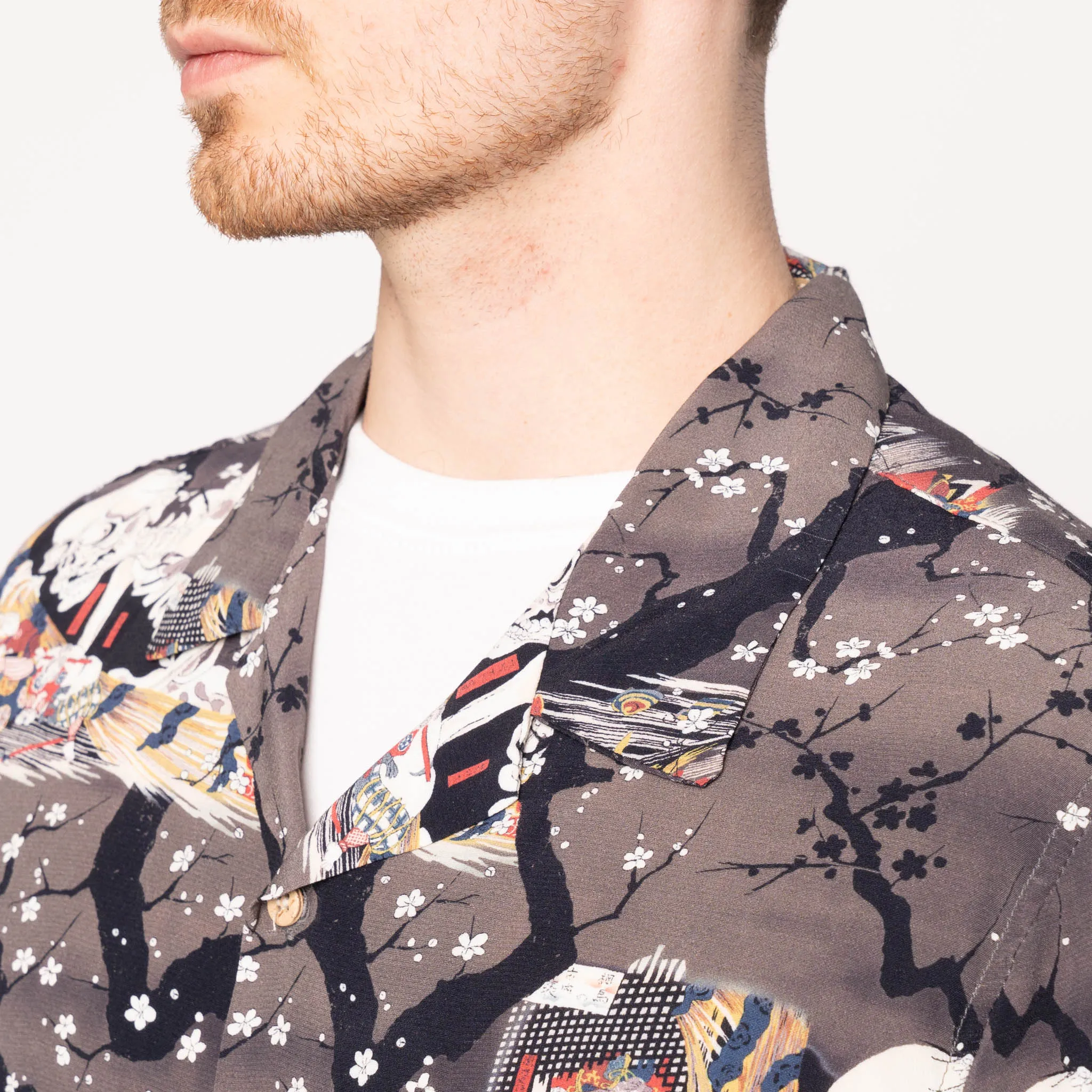 Aloha Shirt - Skeletons - Dark Grey Sporty Comfort wrinkle free