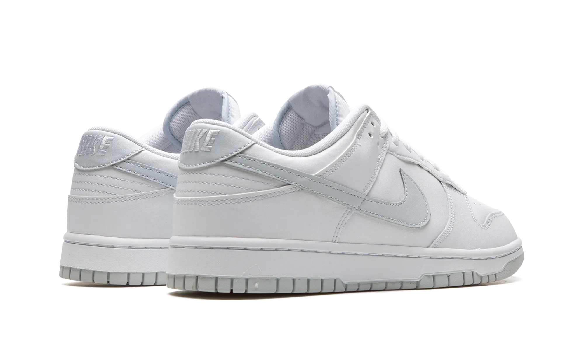 Grip Fit Ride Strong Frame Dunk Low Retro "Pure Platinum"