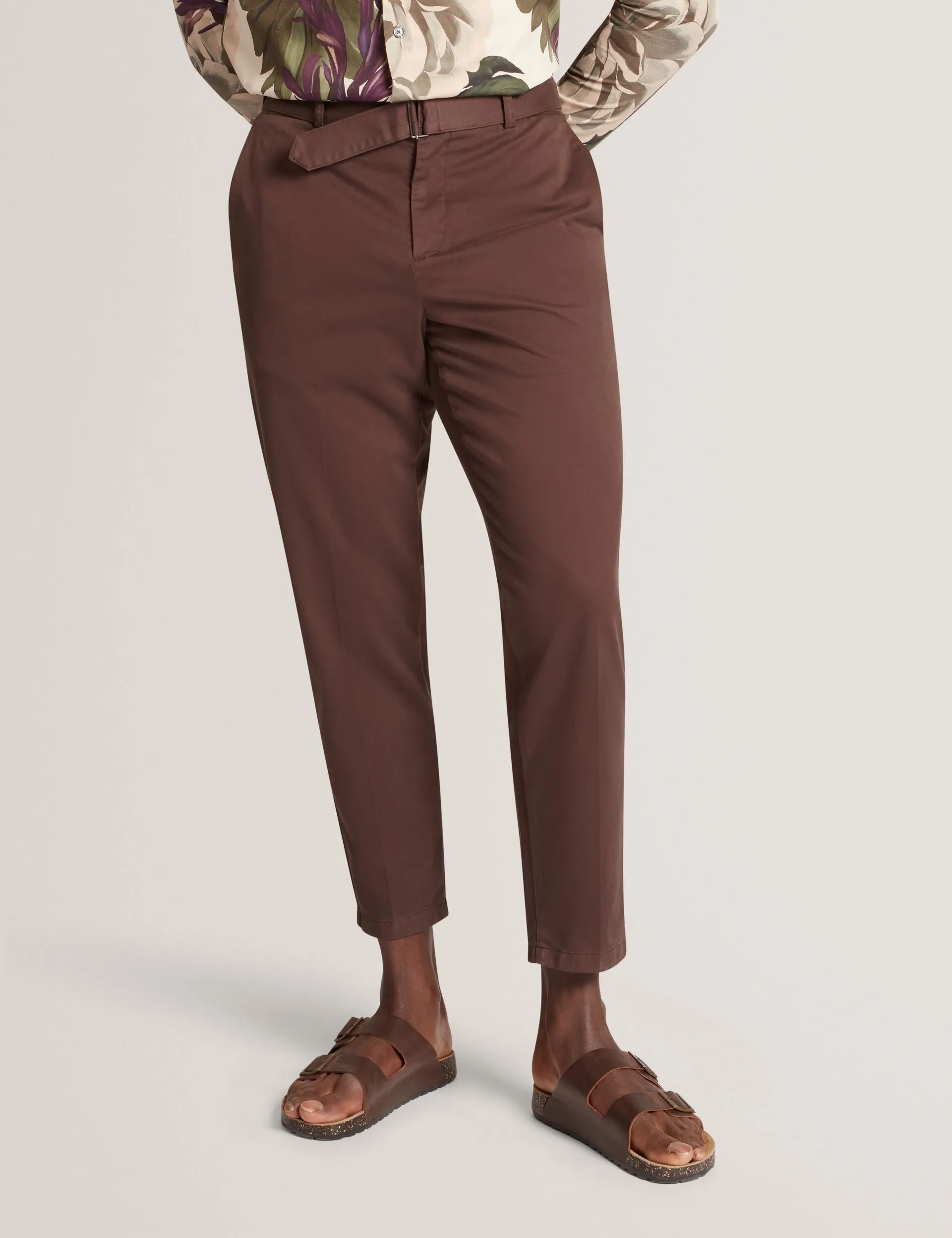 ARMODO | DK-BROWN Move Comfort