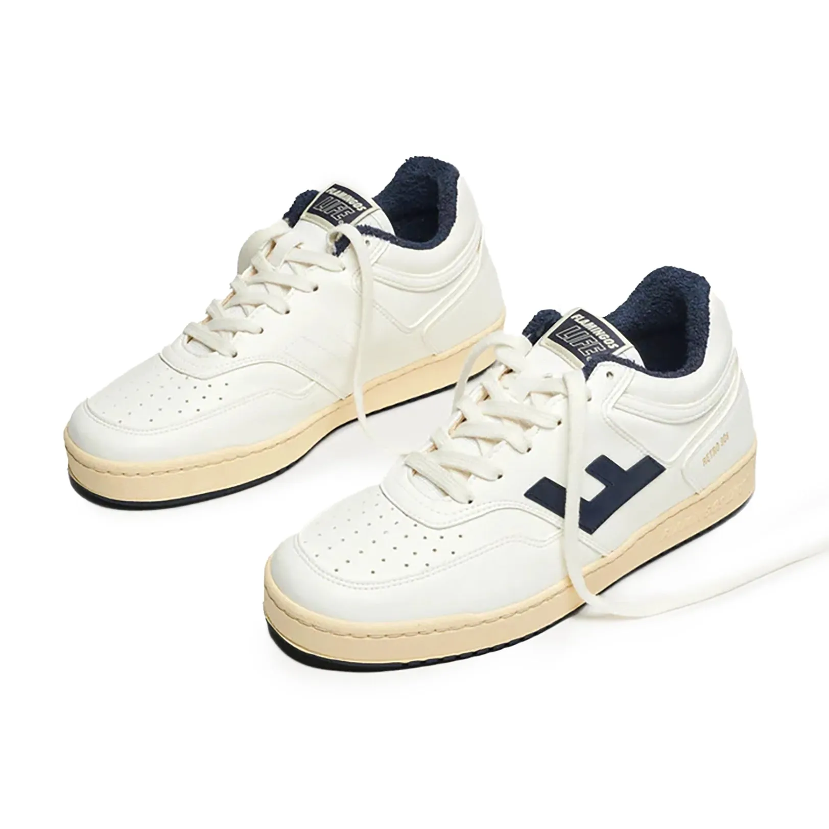 Retro 90s - White Vanilla Navy World Step Forest Mood