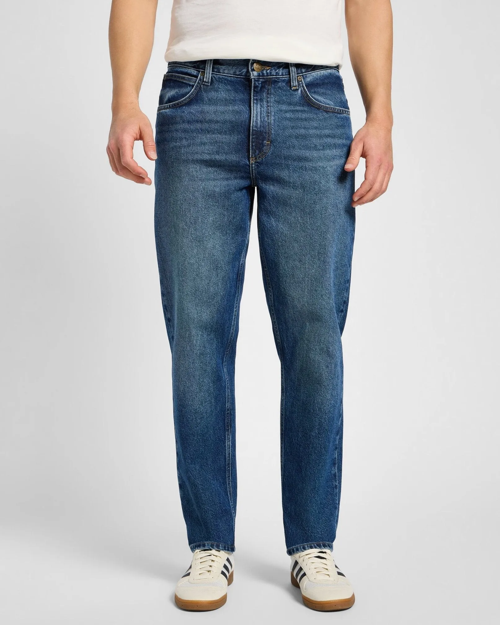 Casual Friday Versatile Lee Oscar Relaxed Tapered Mens Jeans - Hastings