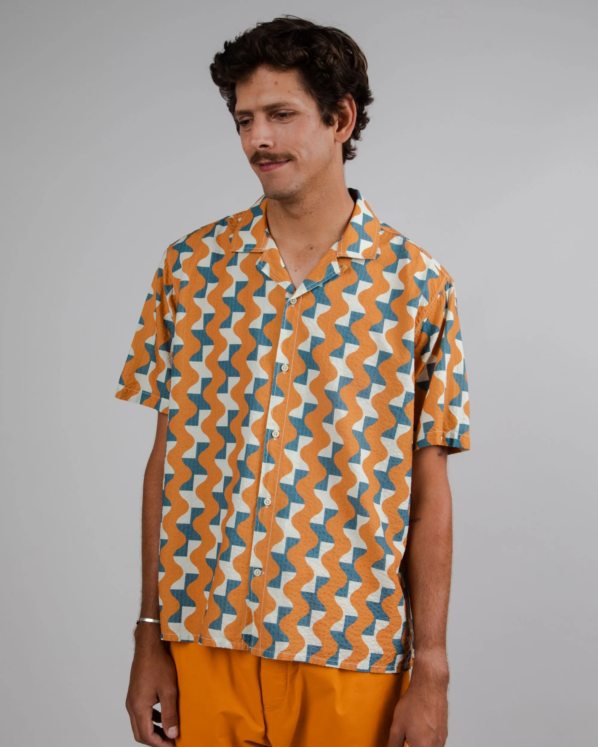 Big Tiles Aloha Ochre Lightweight Feel Festival Fashion