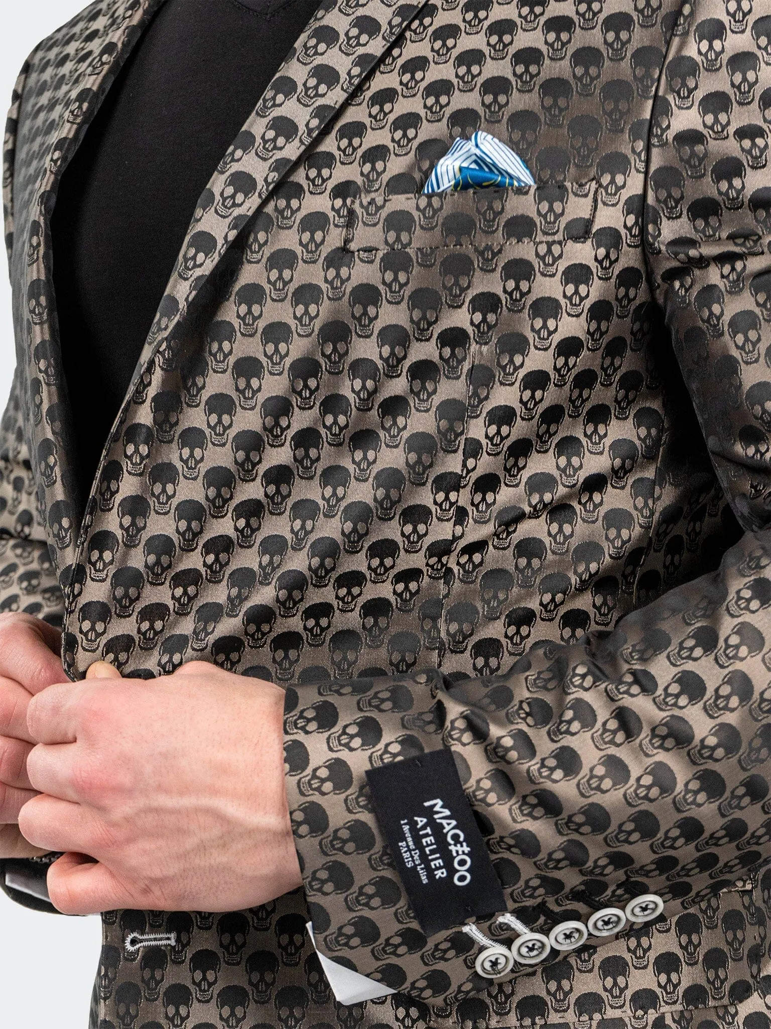 Blazer SkullRepeat Brown Snag Free Knit Sleek Comfort