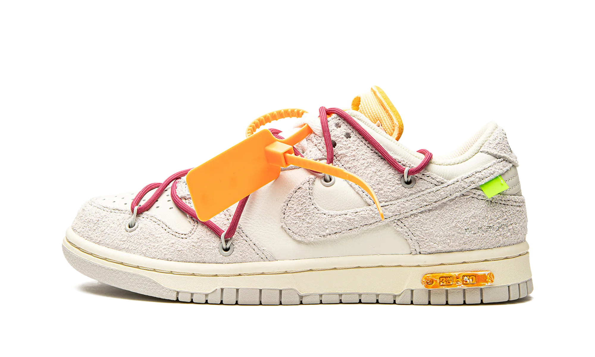 Dunk Low "Off-White - Lot 35" Fast Motion Dynamic Action