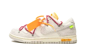 Dunk Low "Off-White - Lot 35" Fast Motion Dynamic Action