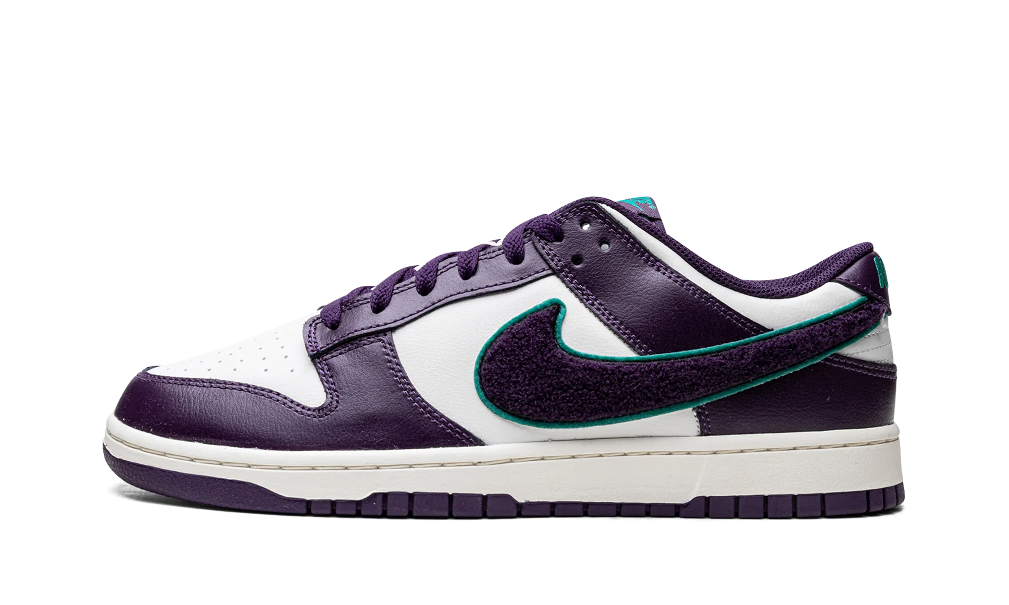 Dunk Low "Chenille Swoosh - Grand Purple" Modern Foot Lock