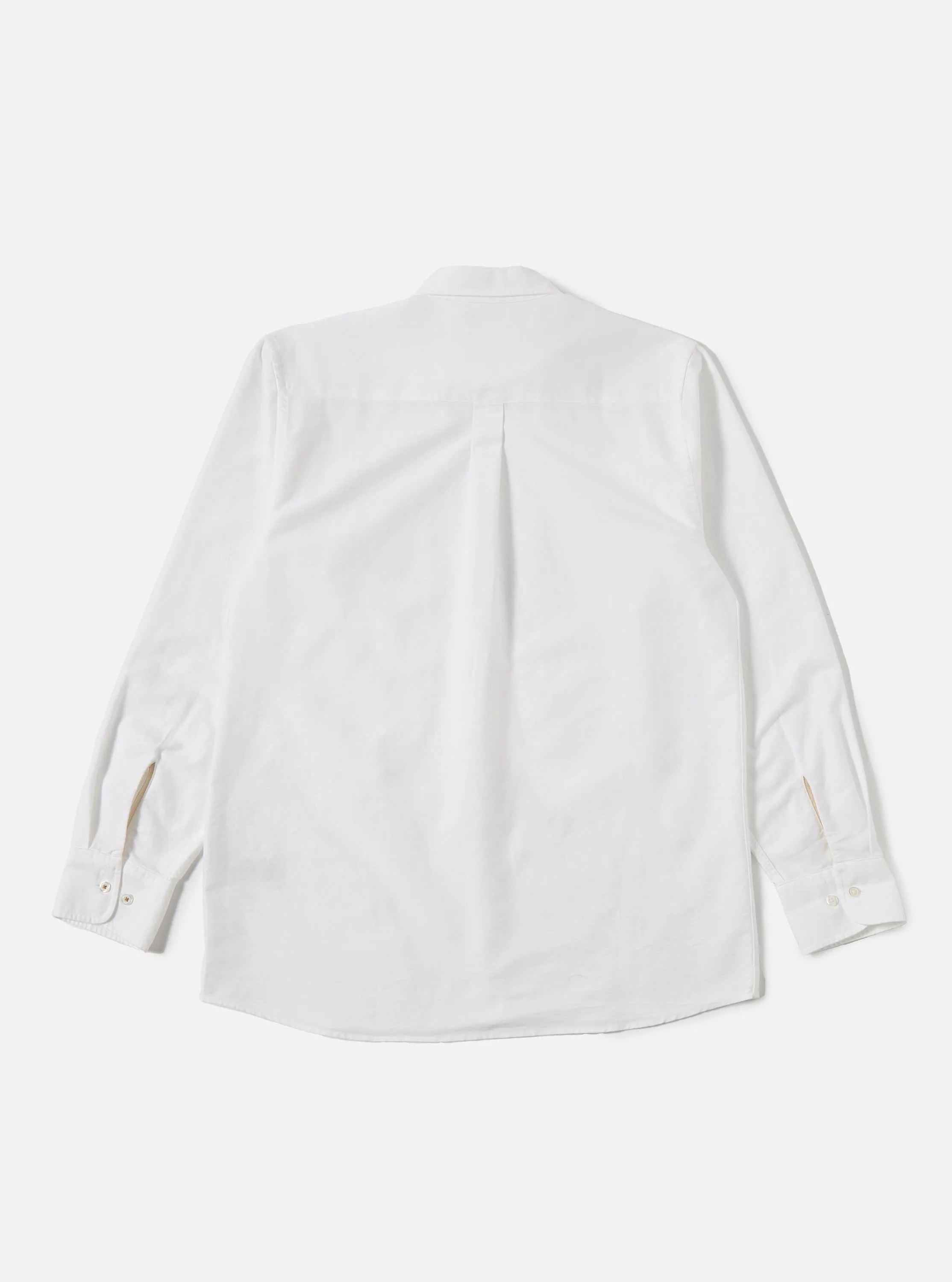 Smart Layering Backpacking Trip White Oxford Daybrook Shirt