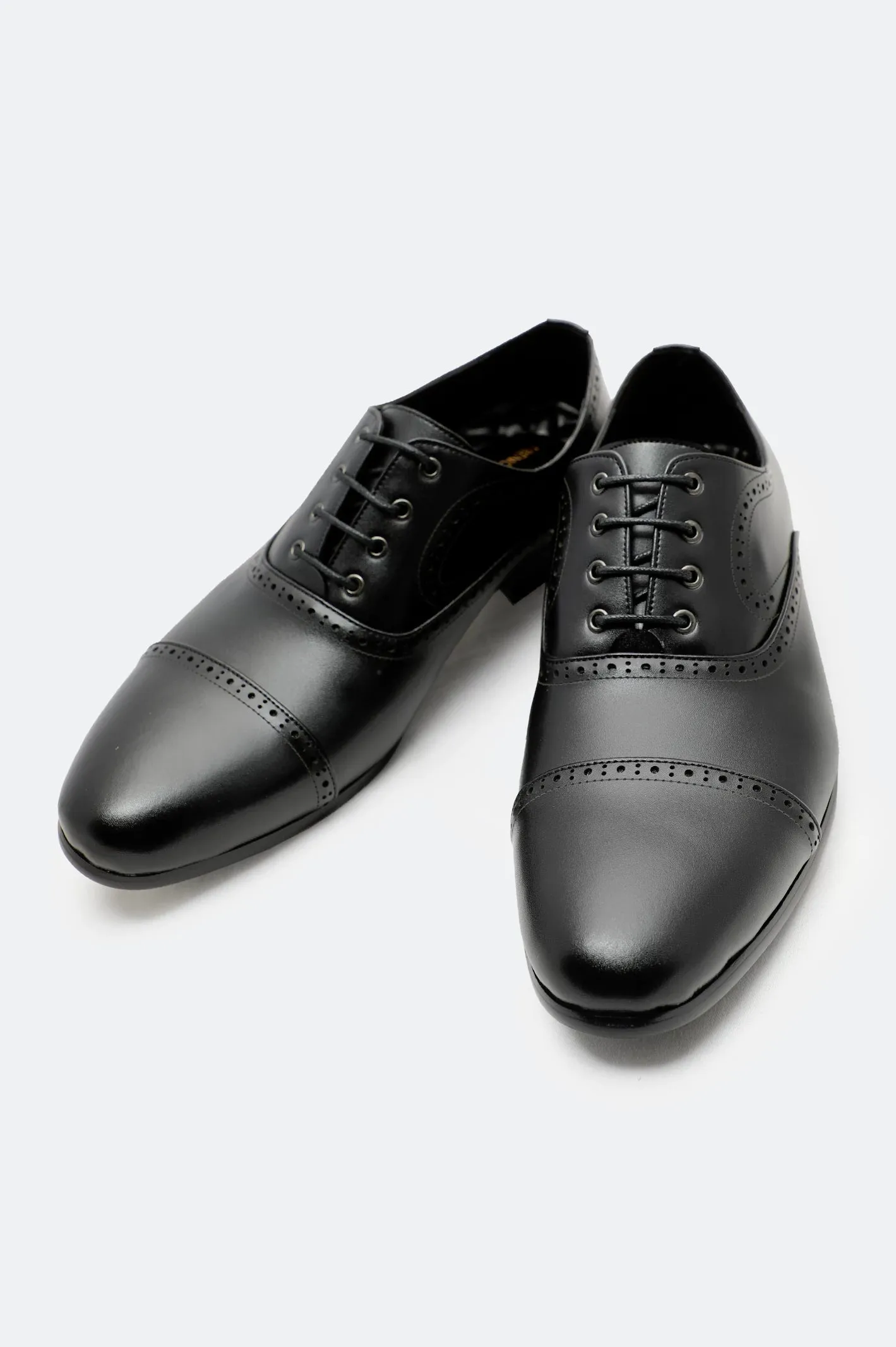 Retro Edge Black Men Formal Derby Lace Shoes