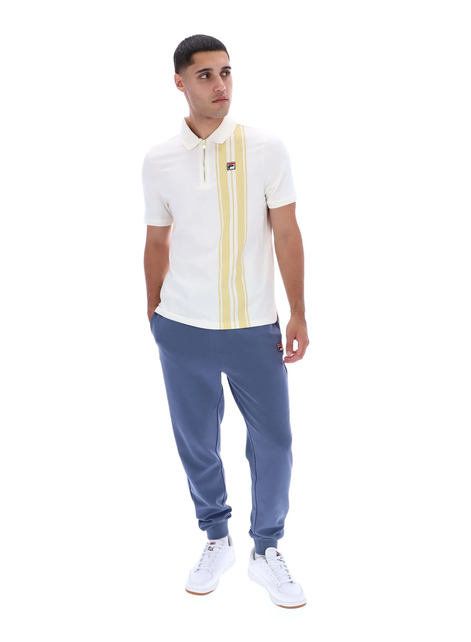 Dario Zipped Polo Chic Look