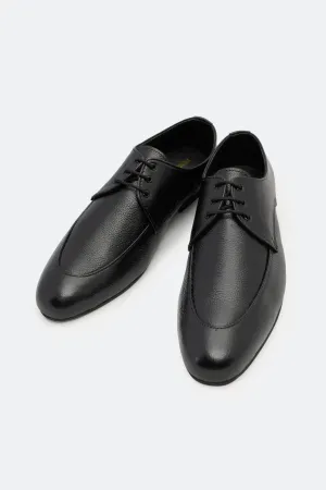 Textured Sole Pattern Water Safe Black Derby Lace Up Formal Shoes