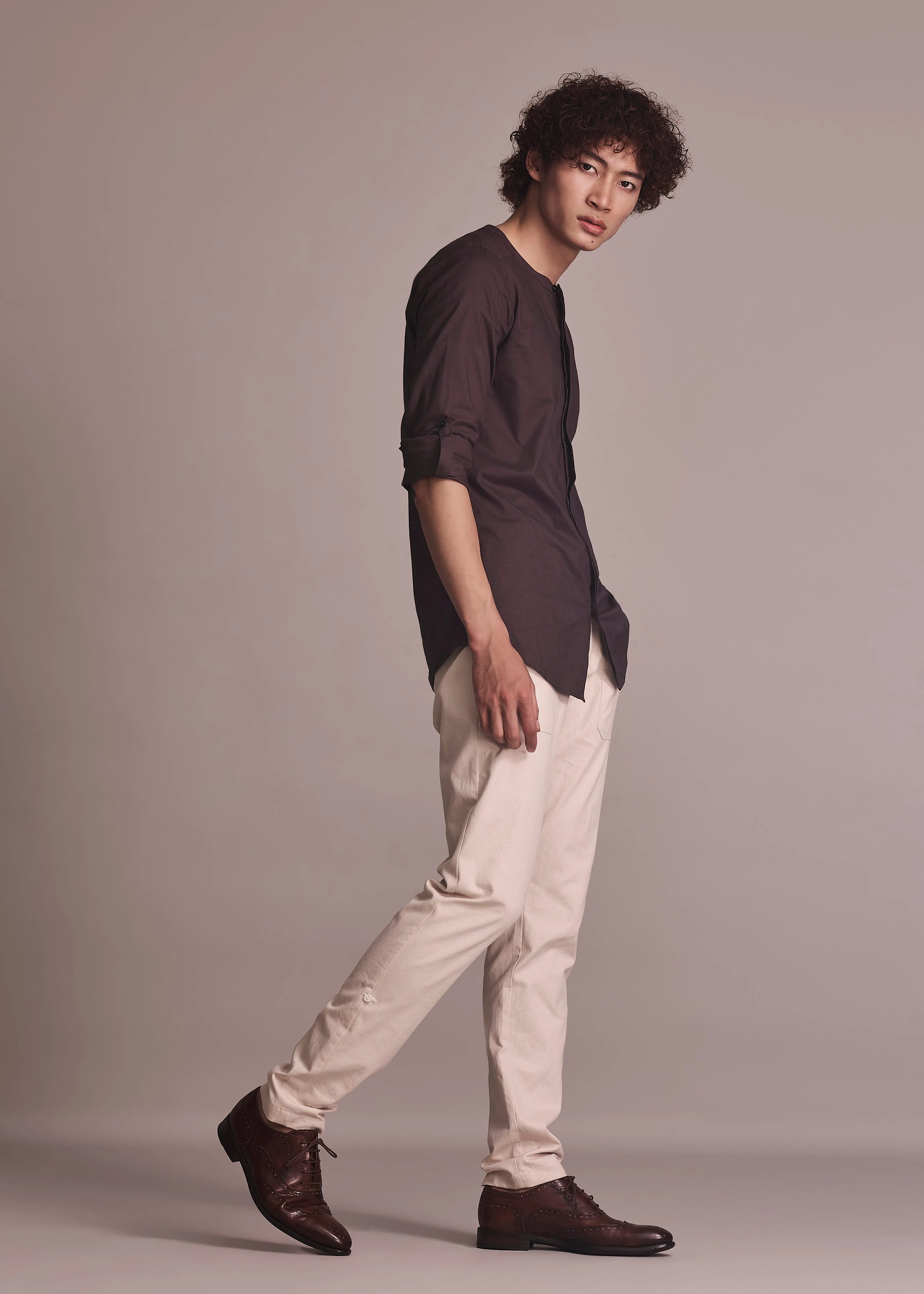 Glossy Texture hypoallergenic material ALOE - BLACK BEAN