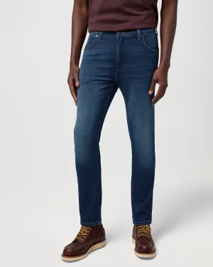 Minimal Aesthetic Wrangler Larston 'Epic Soft' Slim Tapered Mens Jeans - Fog