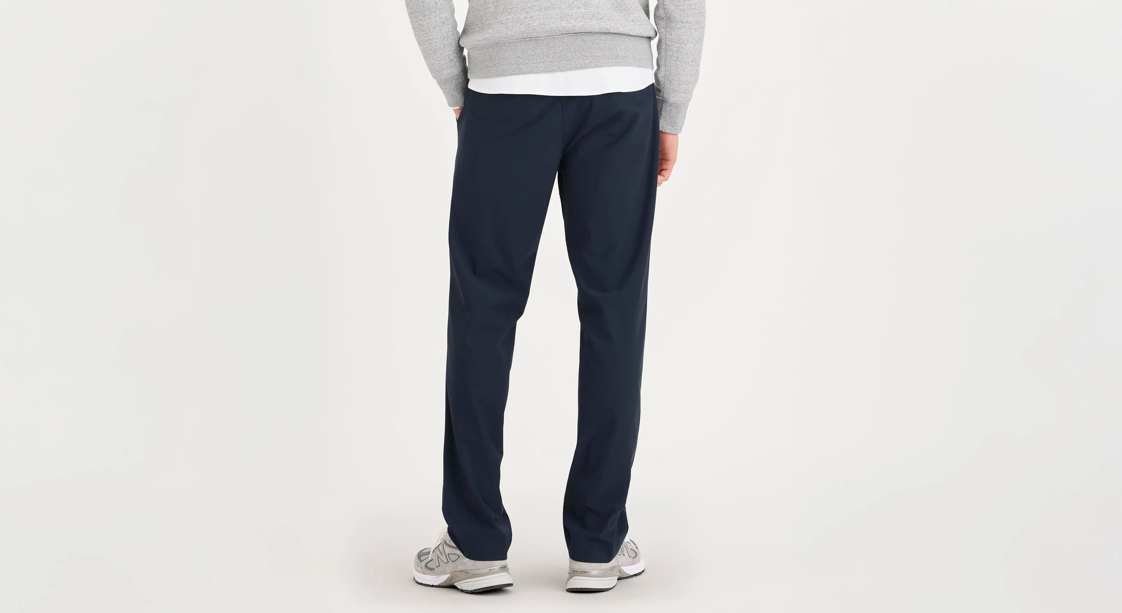 Everyday Comfort Fit Perfect Silhouette Go Airweave Chino, Straight Fit
