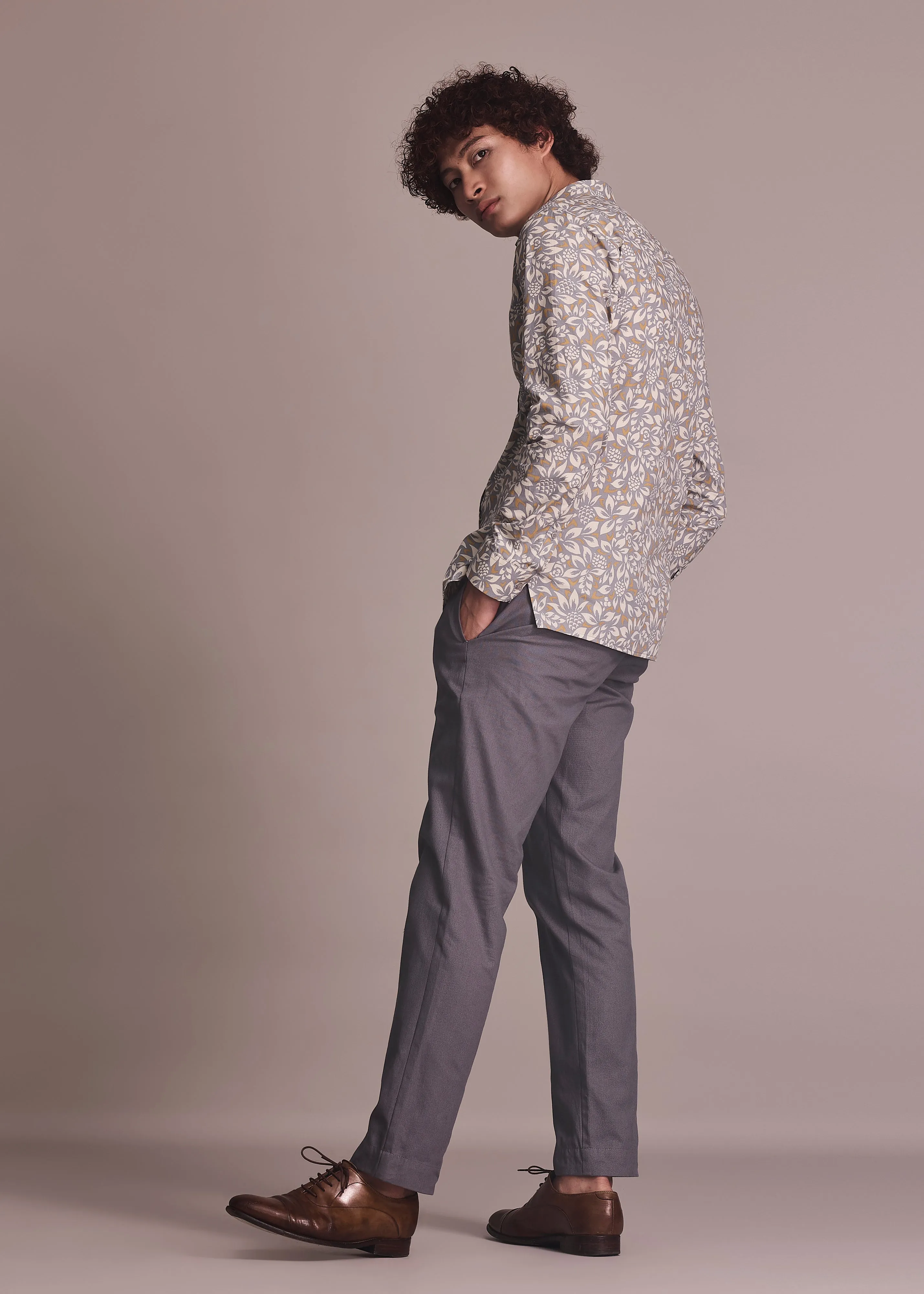 Functional Comfort Weekend Outfit BANYAN - TUTTI FRUTTI DENIM