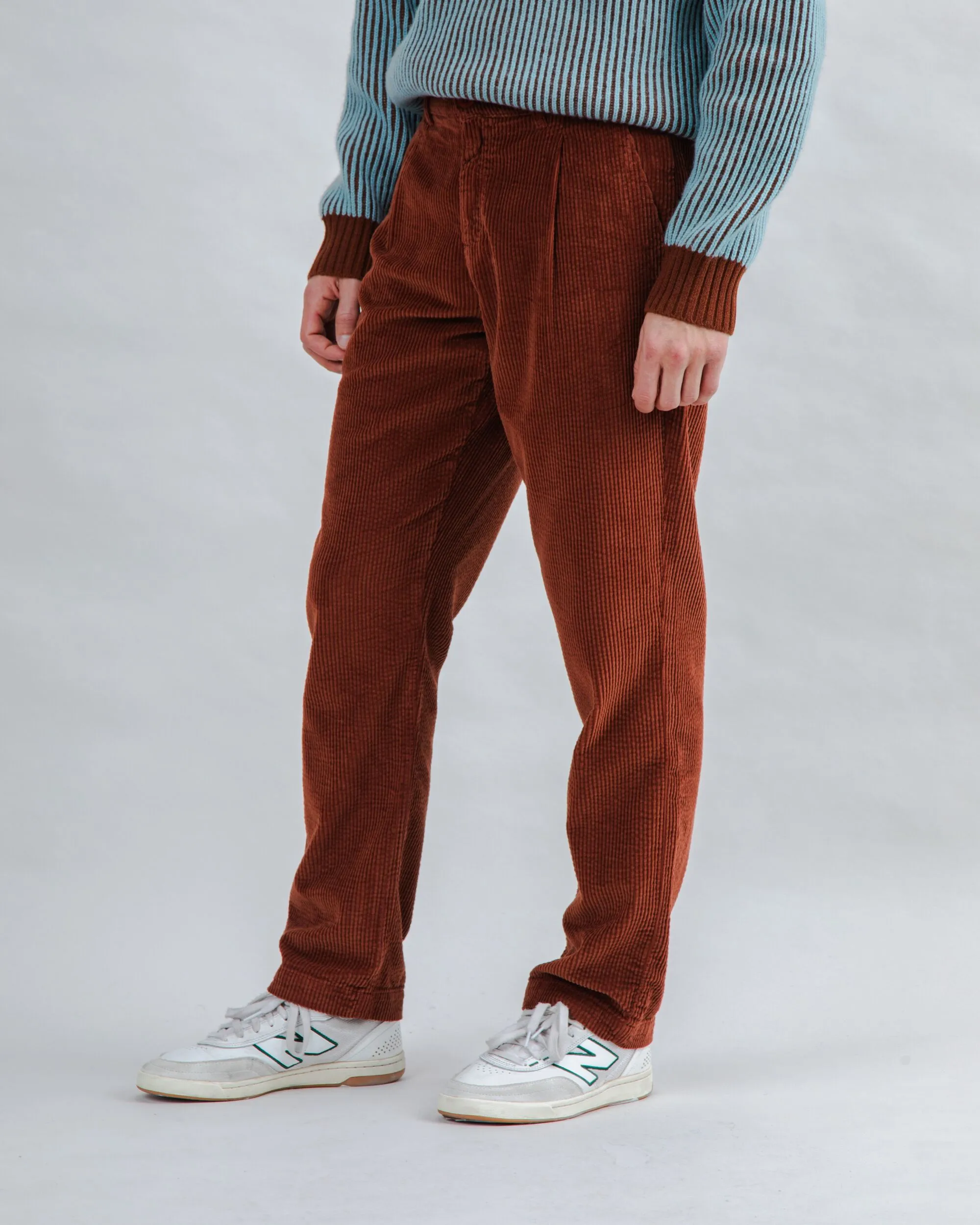 Corduroy Pleated Chino Pants Copper Wide fit HypoallergenicMaterial