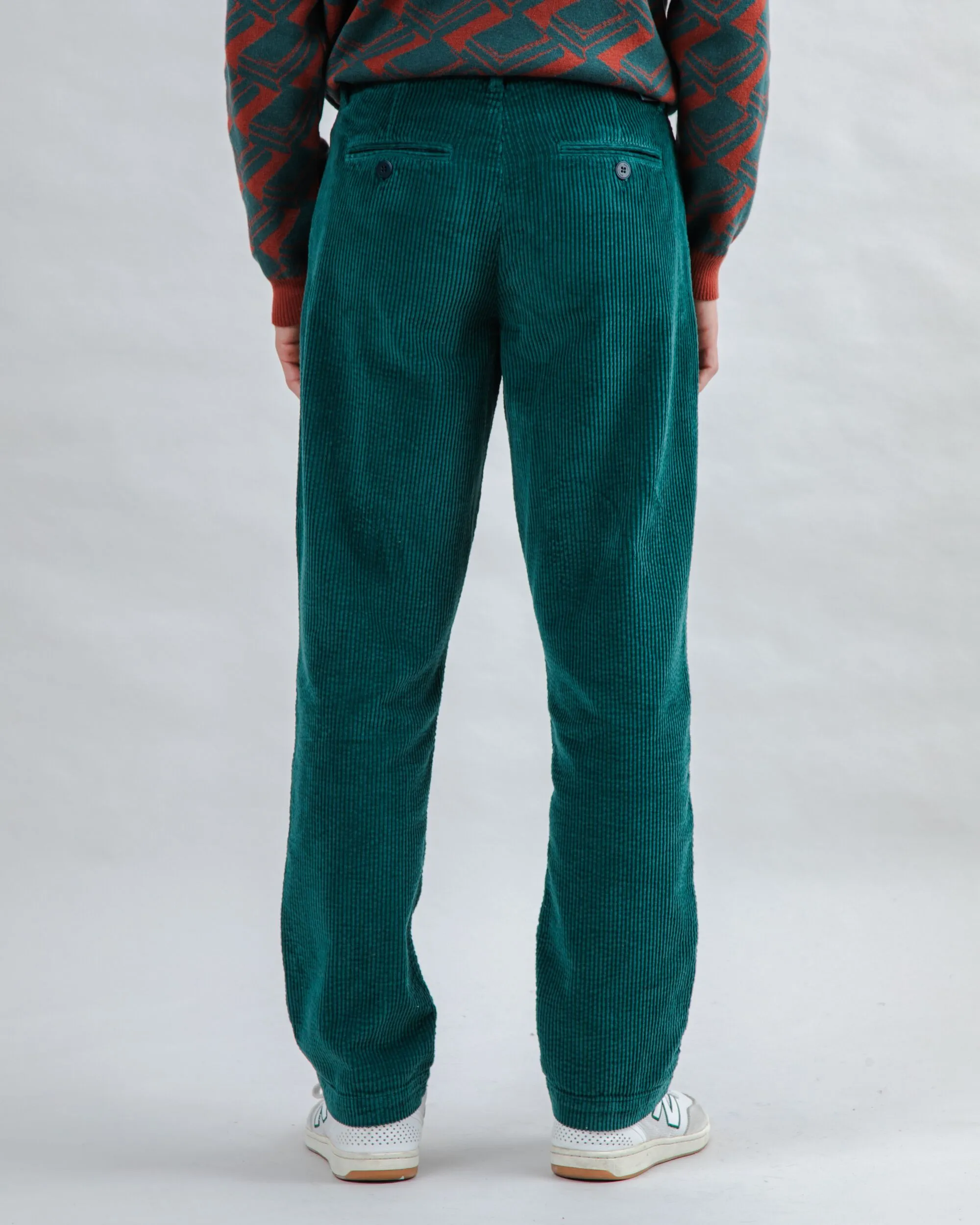 Outdoor Activity Corduroy Pleated Chino Pants Forest Green