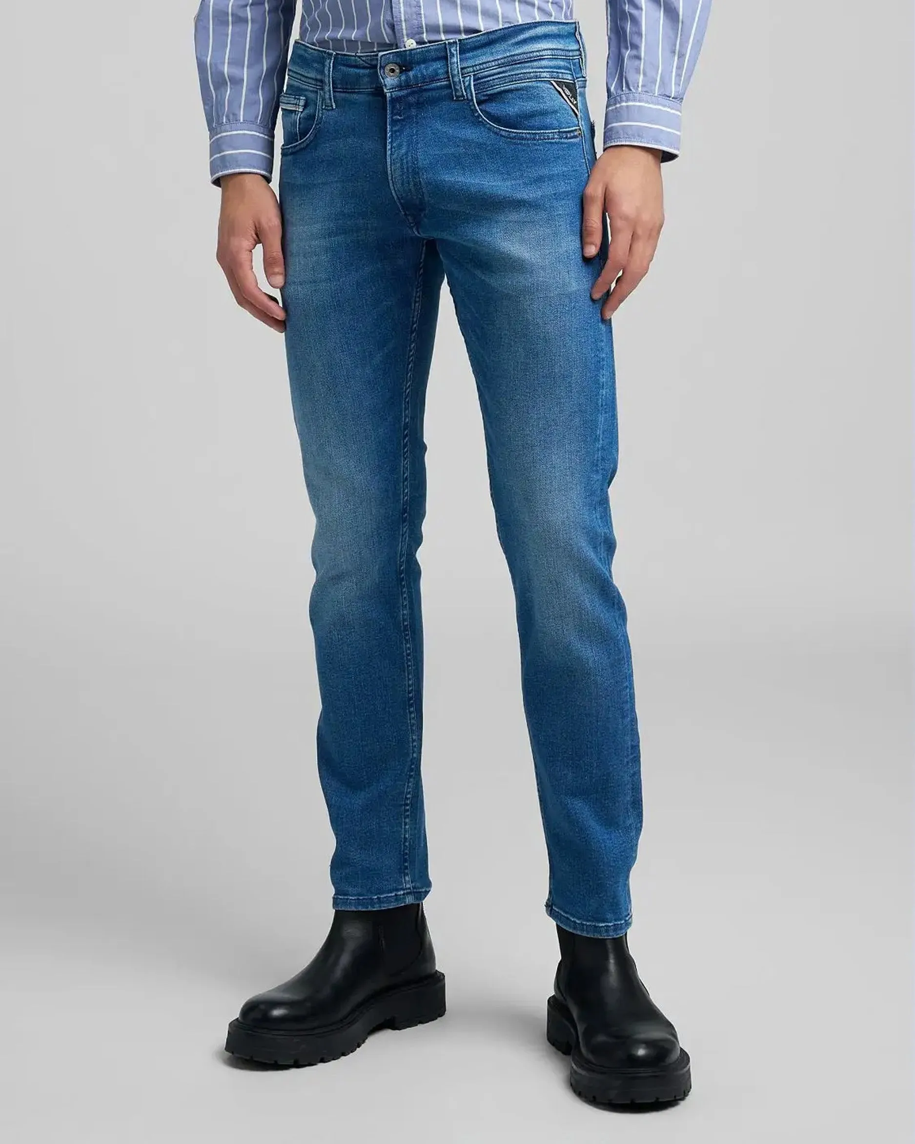 Replay Grover Straight Fit Mens Jeans - Medium Blue Classic Autumn Days Adult Fashion