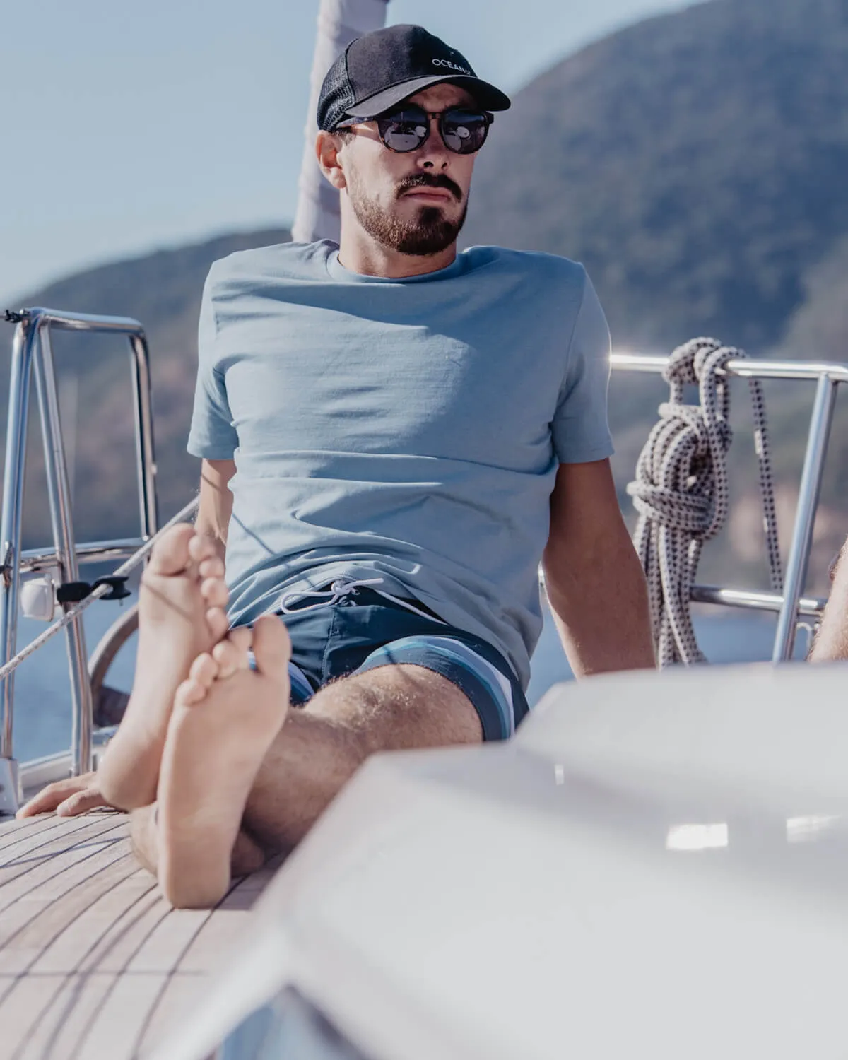 Performance Stretch Effortless Daywear Costa Brava - Unisex Organic Cotton T-Shirt