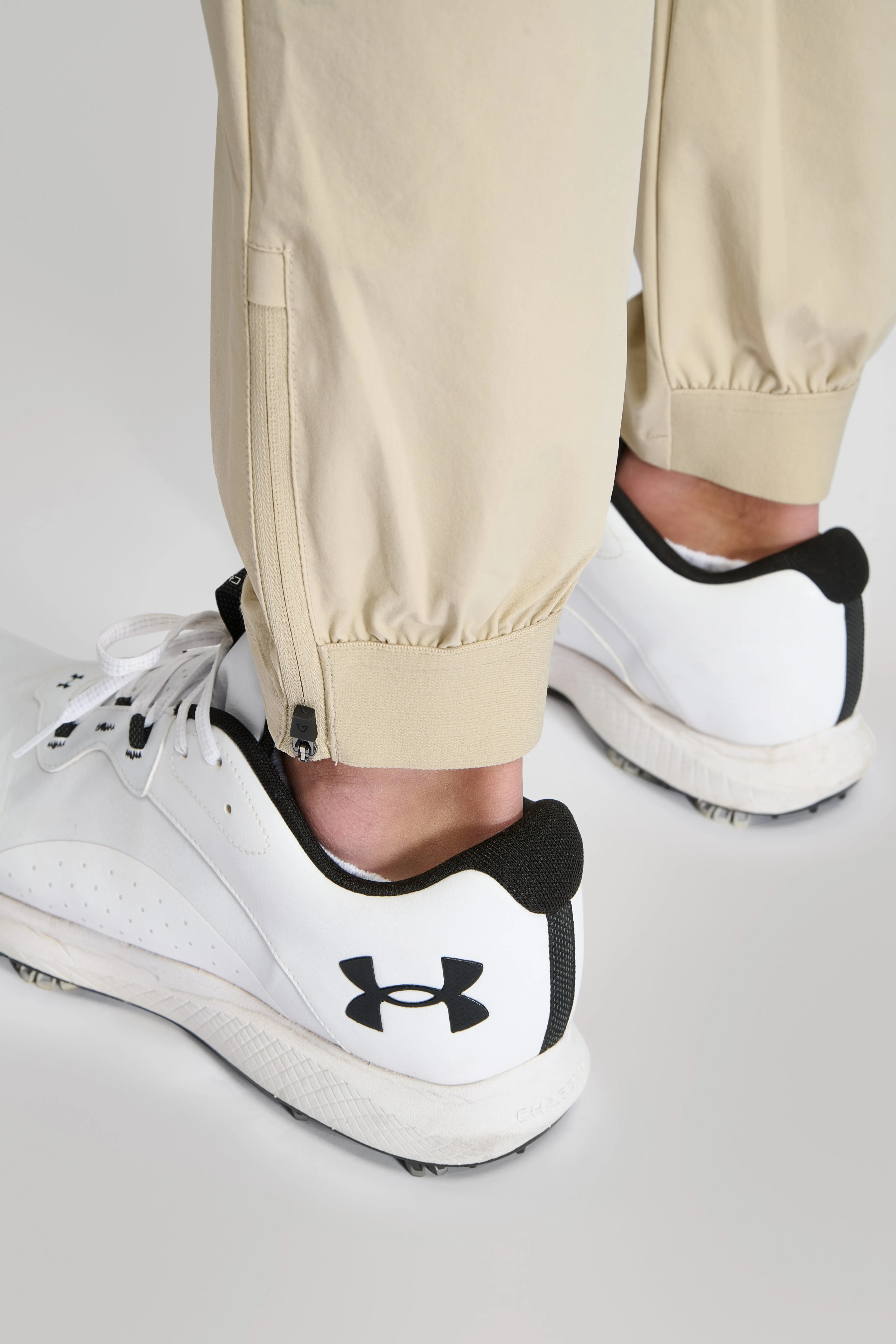 Reflective Trim Options Cropped Dynamic Stretch Golf Trousers  ?C Cappuccino