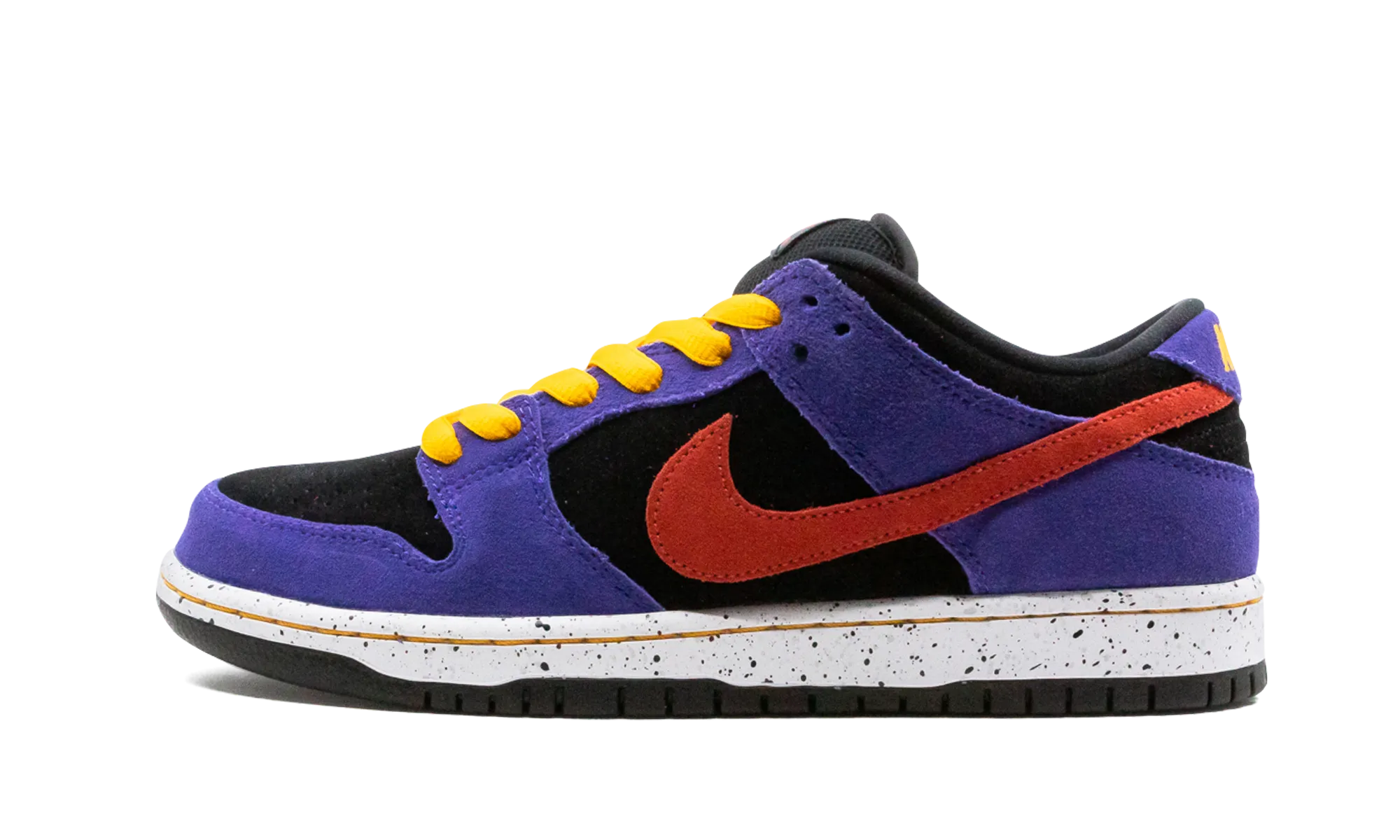 SB Dunk Low "ACG Terra" Board Coverage