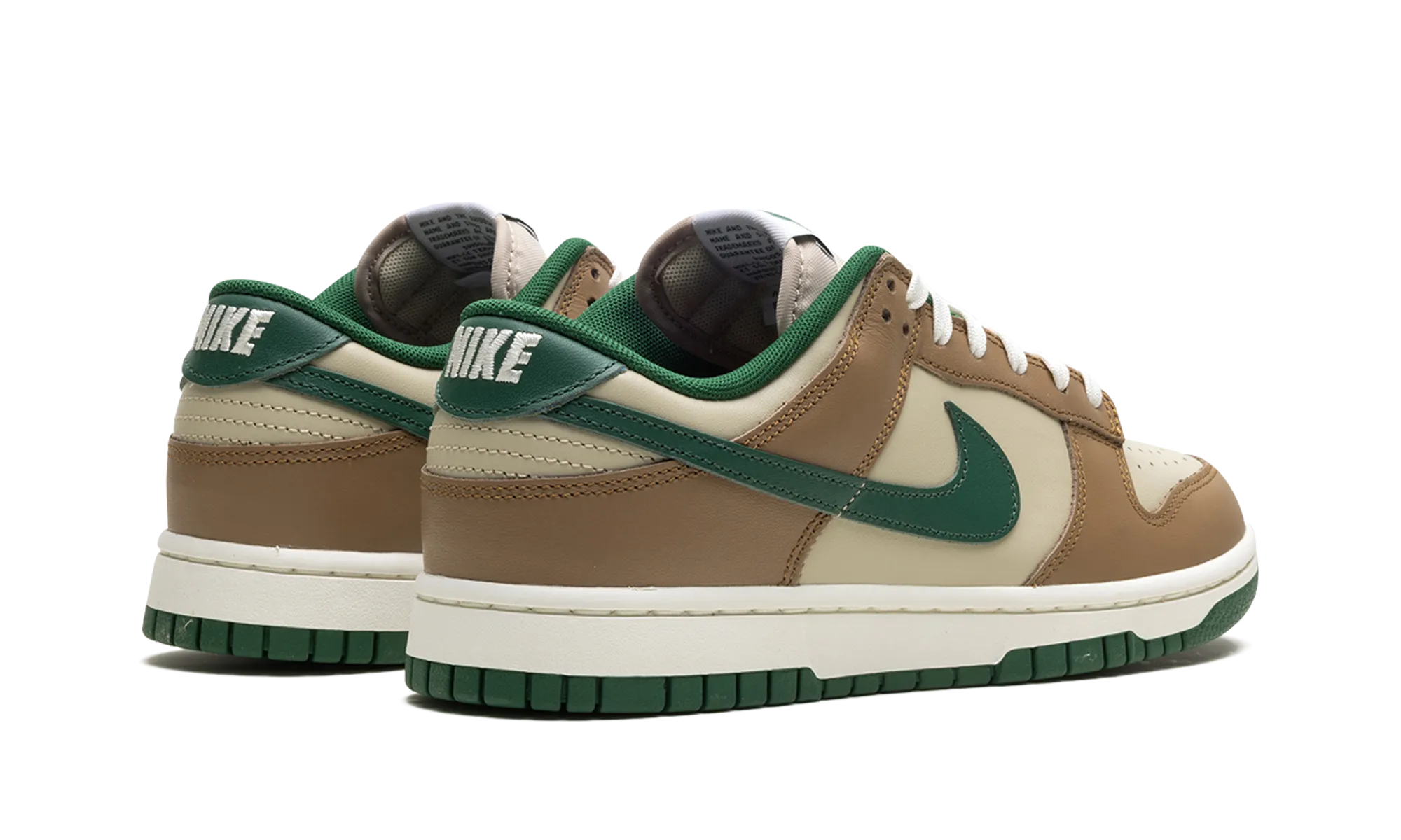 Street Flex Dunk Low Retro "Rattan Gorge Green"