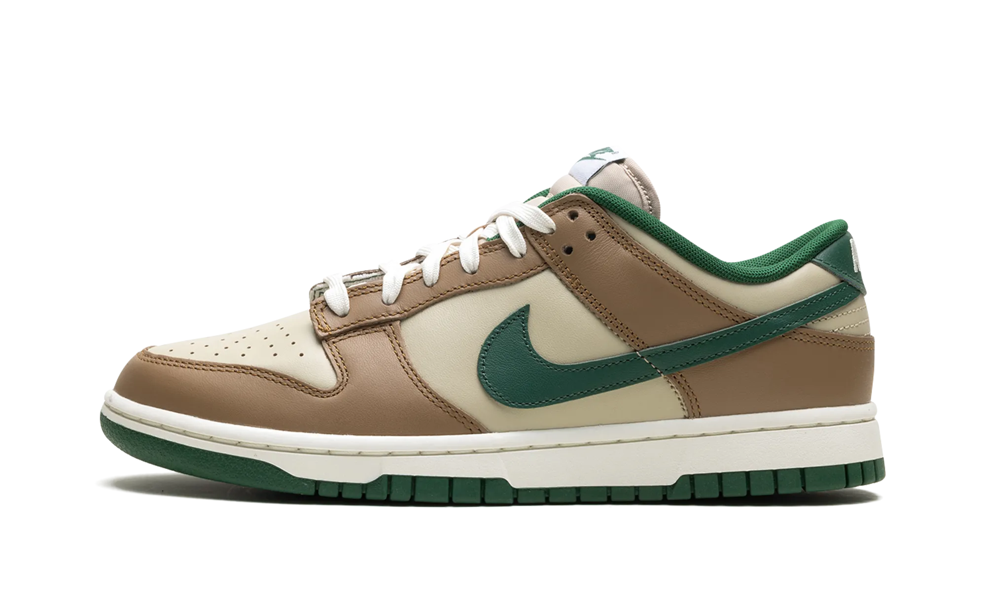 Dunk Low Retro "Rattan Gorge Green" synthetic material