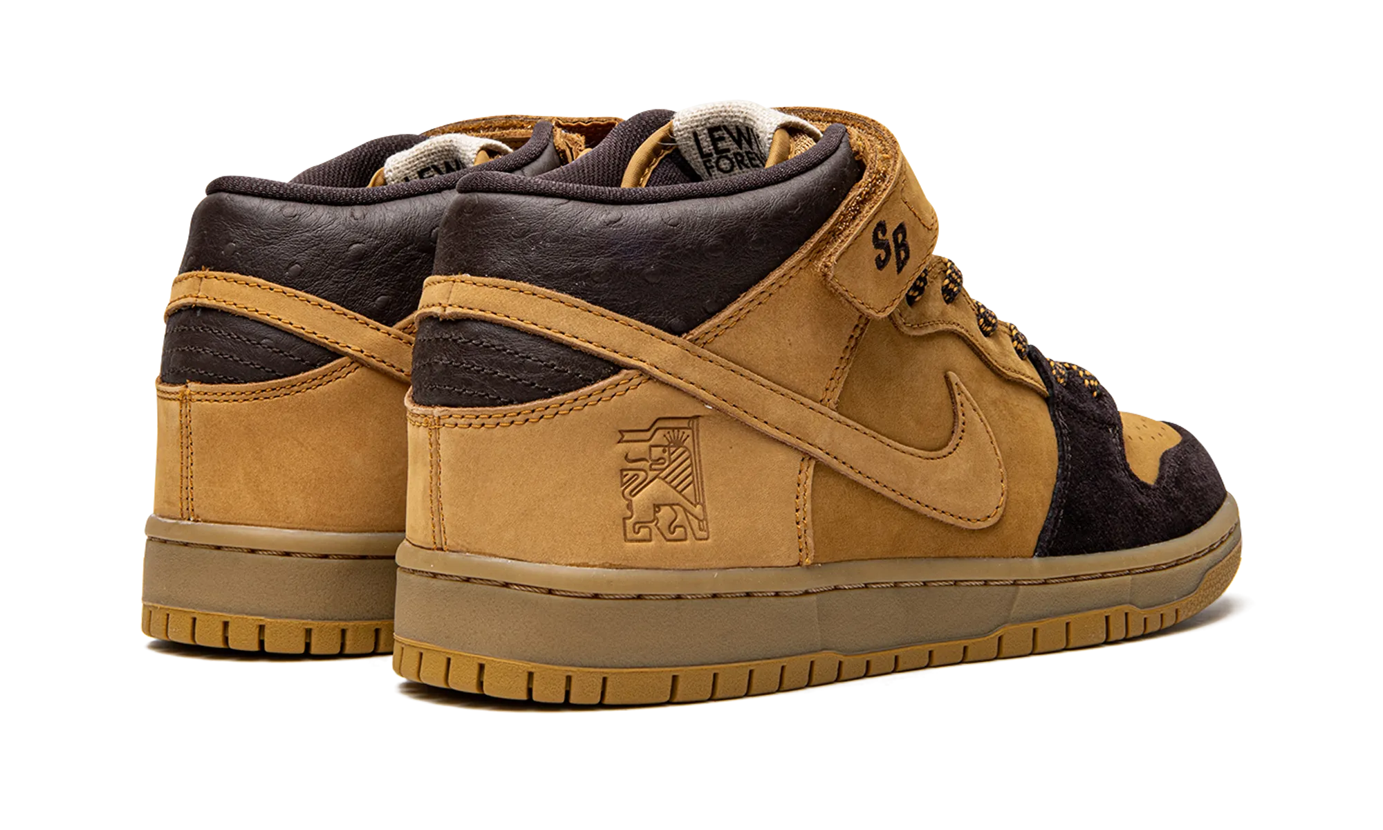 SB Dunk Mid Pro "Lewis Marnell" Quick Landing