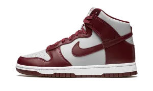 Pro Comfort Dunk Hi Retro "Dark Beetroot"