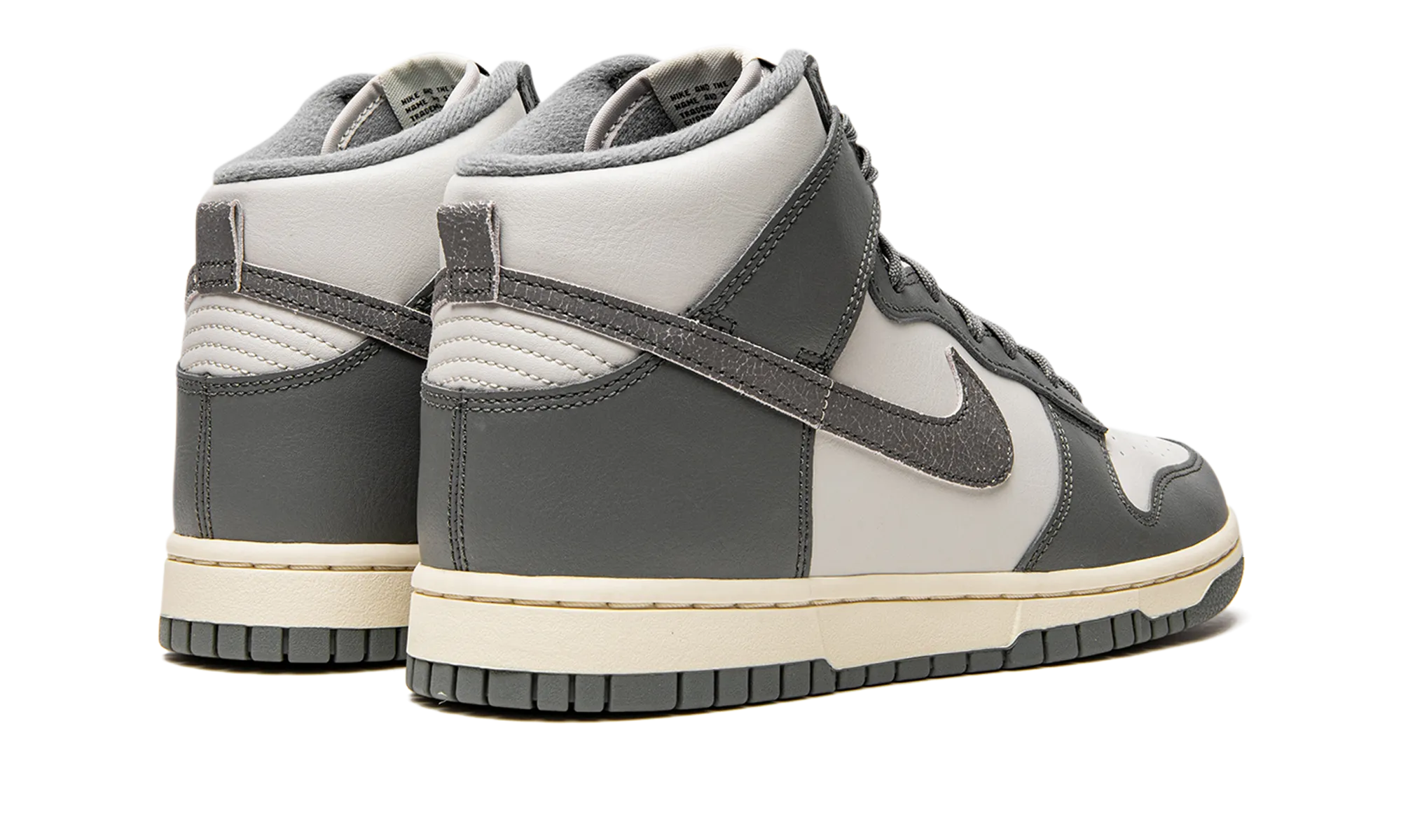 Canvas Grip Control Dunk High "Light Bone / Tumbled Grey"