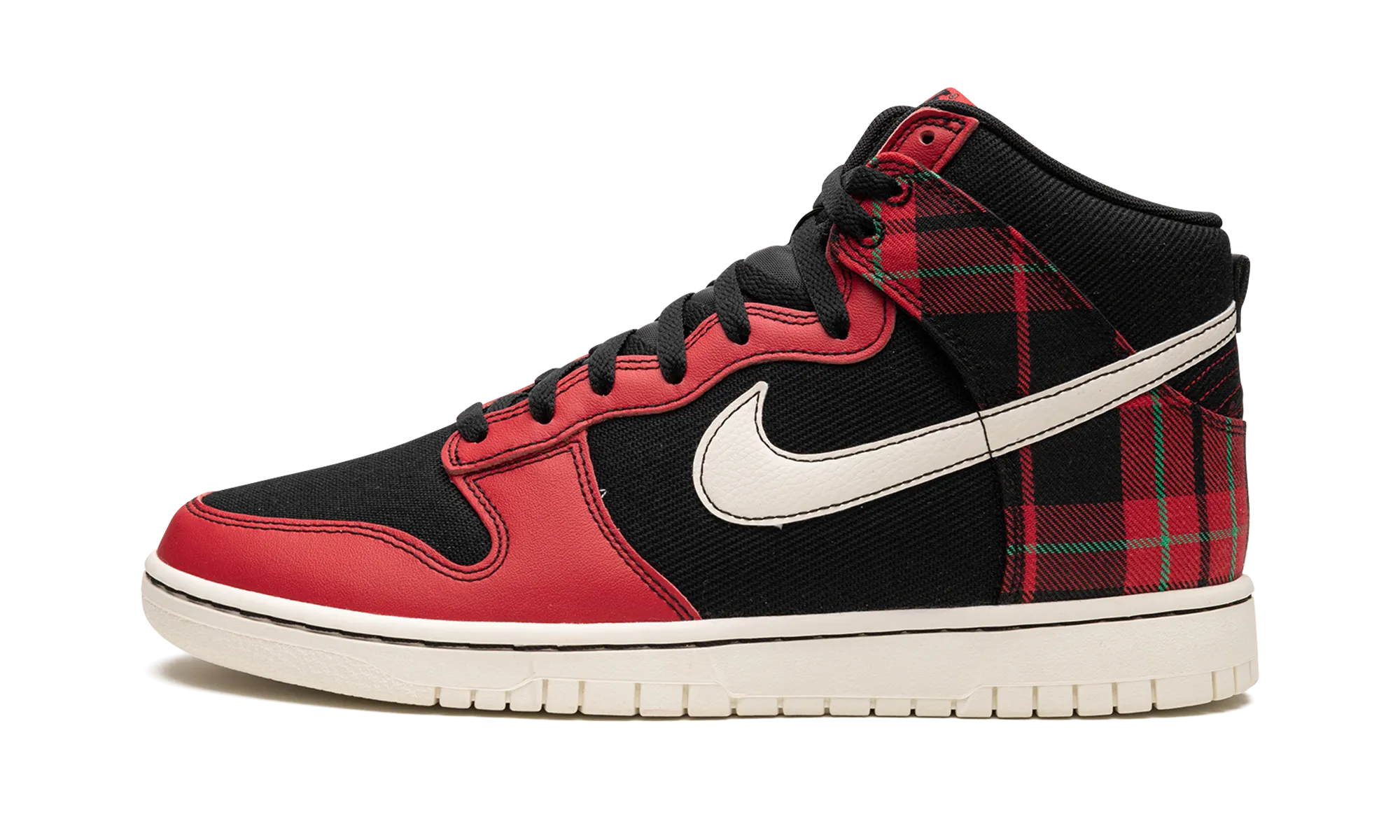 Dunk High "Plaid - Black/Red" Traction pattern Low Build