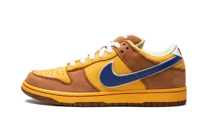 Dunk Low Premium SB "New Castle (2008)" Smooth Walk