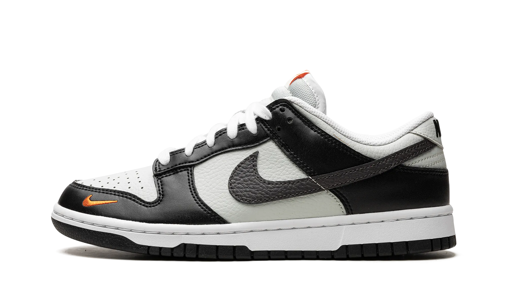 Dunk Low "Black/Total Orange" Pro Style
