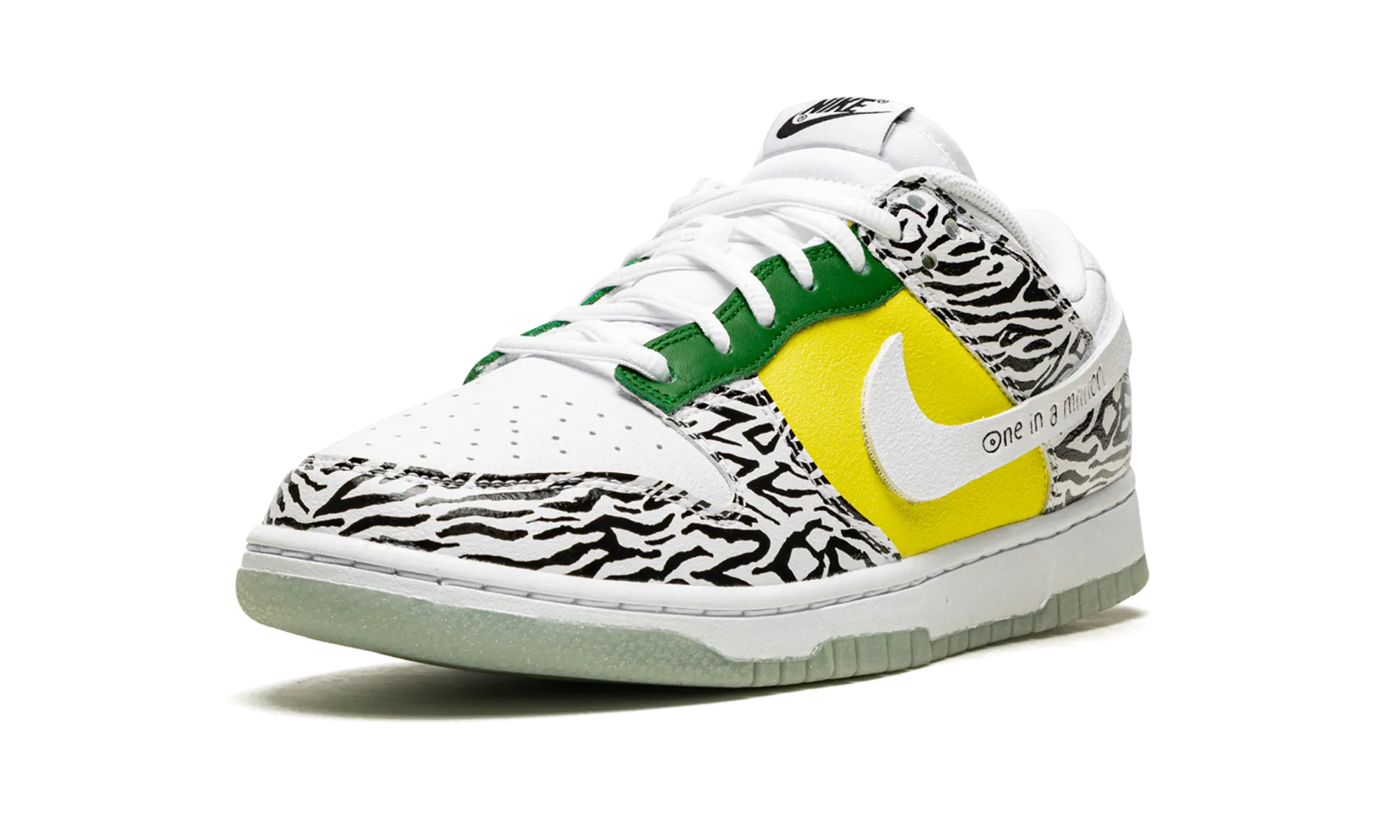 Dunk Low "Doernbecher 2022" Sturdy Upper Grip shield