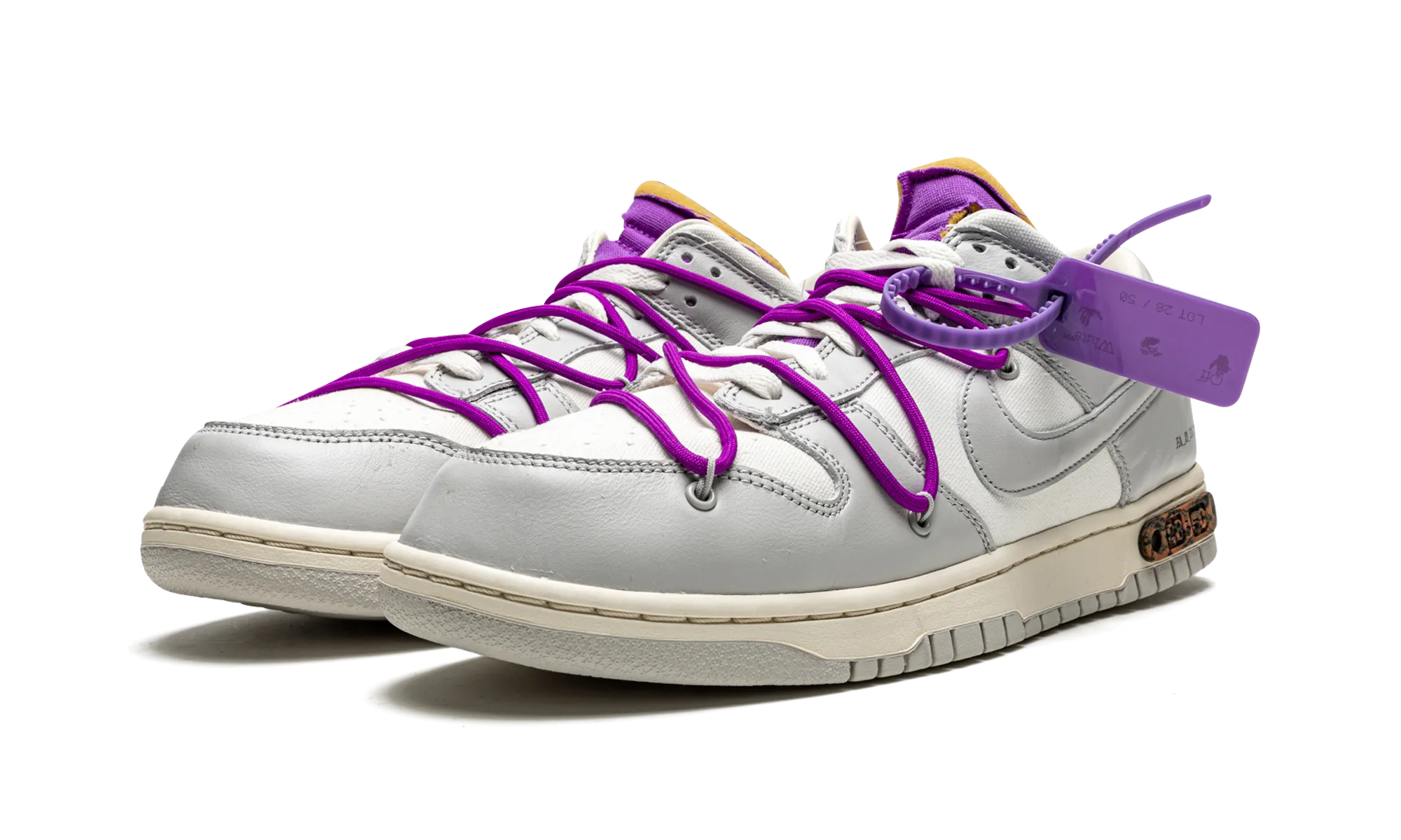 Dunk Low "Off-White - Lot 28" Sleek Wear All Terrain Ride Fit