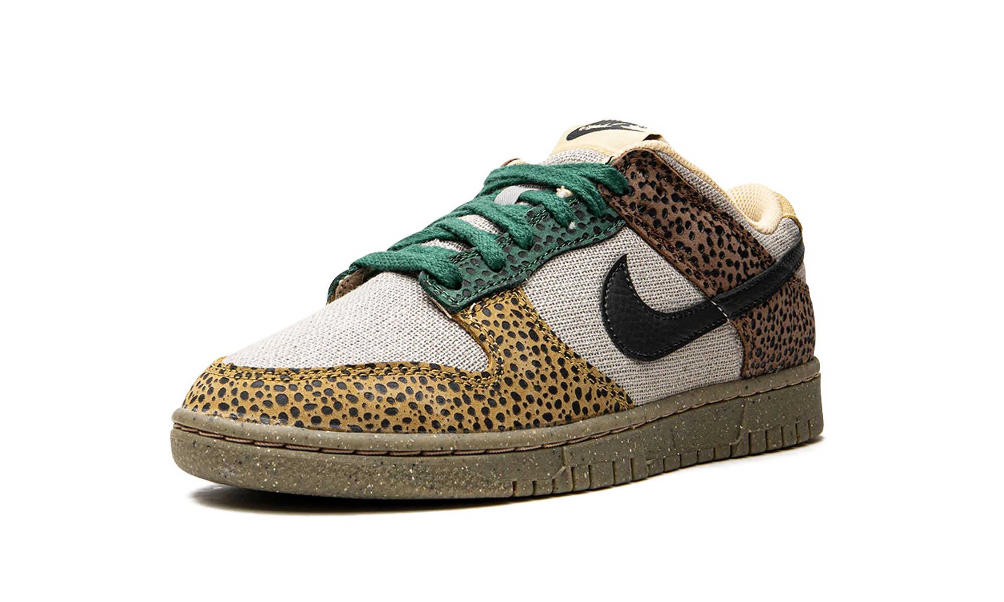 Easy to Wear Dunk Low "Safari Golden Moss"