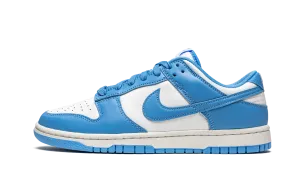 Foot alignment Dunk Low "University Blue"