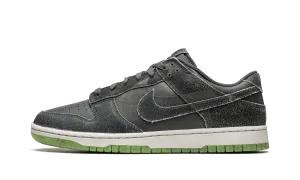 Performance Motion Dunk Low Retro PRM "Halloween 2022"