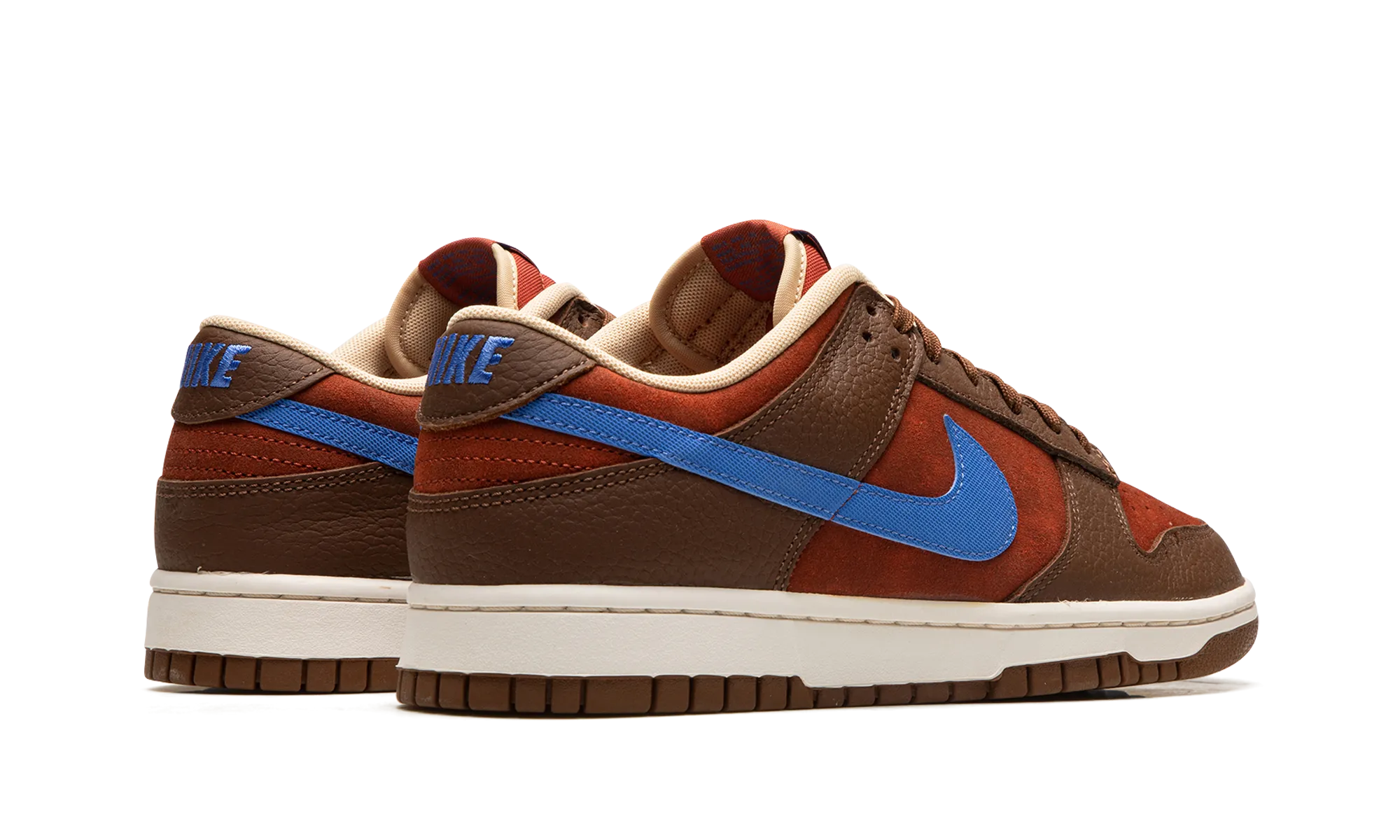 Performance Fit Action Dunk Low Retro PRM "Mars Stone"