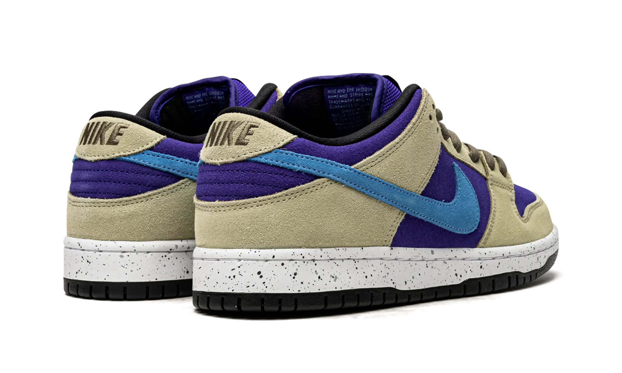 Easy Clean Dunk Low SB "ACG - Celadon"