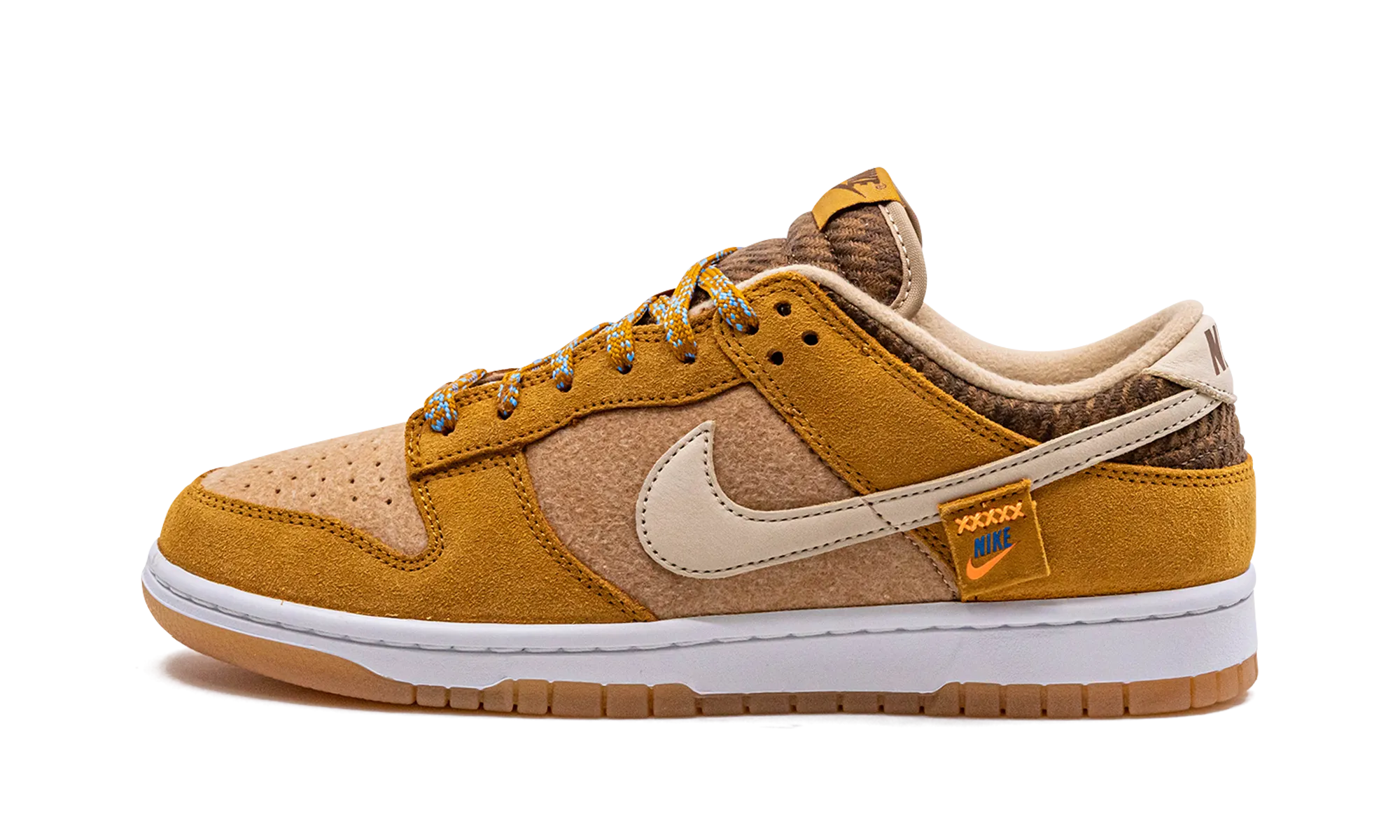 Advanced Fit Dunk Low SE "Teddy Bear Praline"