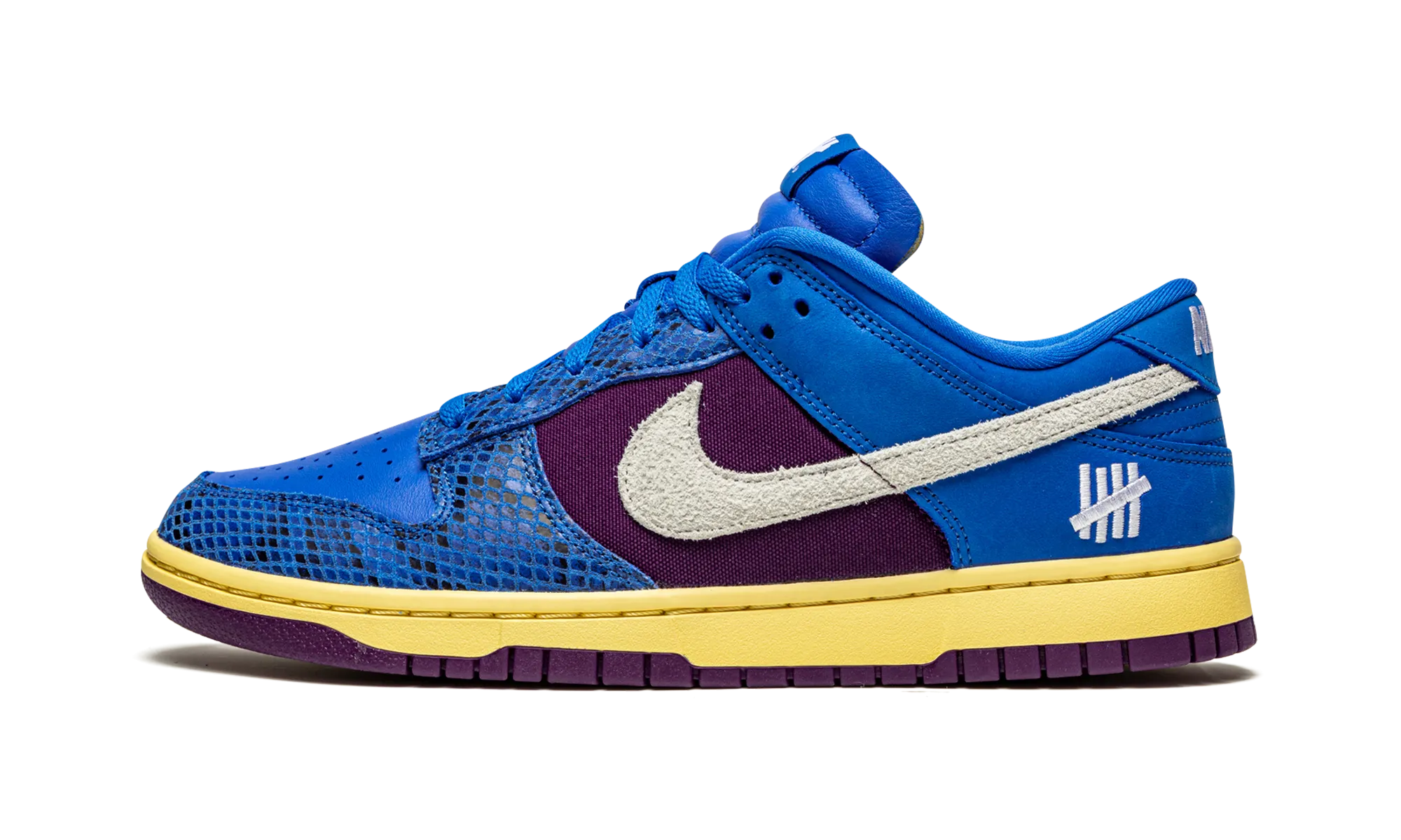 On The Go Teen Culture Dunk Low SP "UNDEFEATED Dunk vs. AF1"