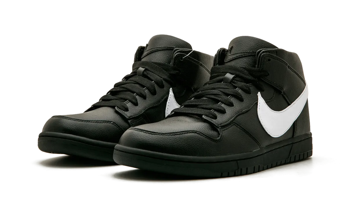 Dunk Lux Chukka / RT "Riccardo Tisci" Foot Power Street Mode