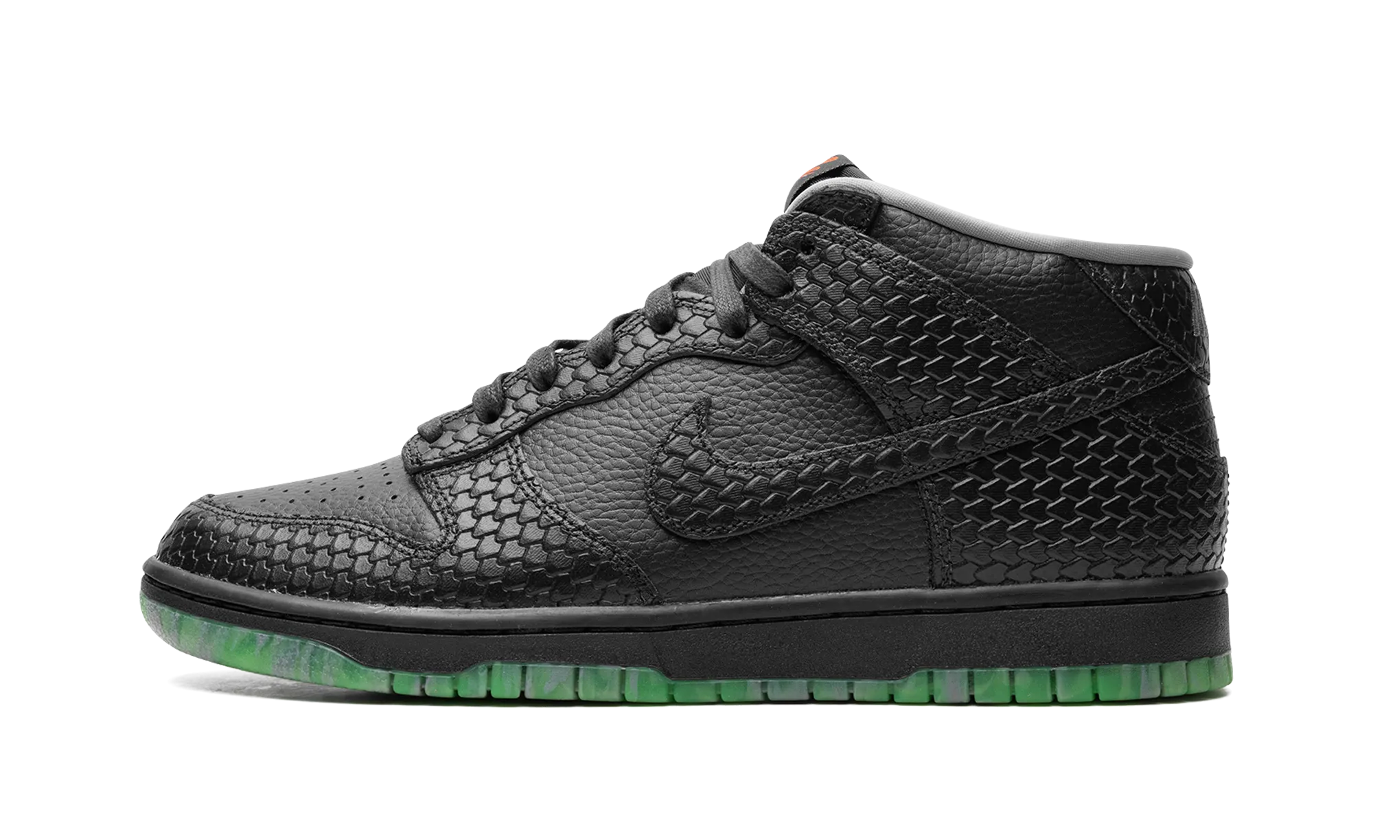 Dunk Mid "Halloween - Headless Horseman" Push Control Skate Performance Gear