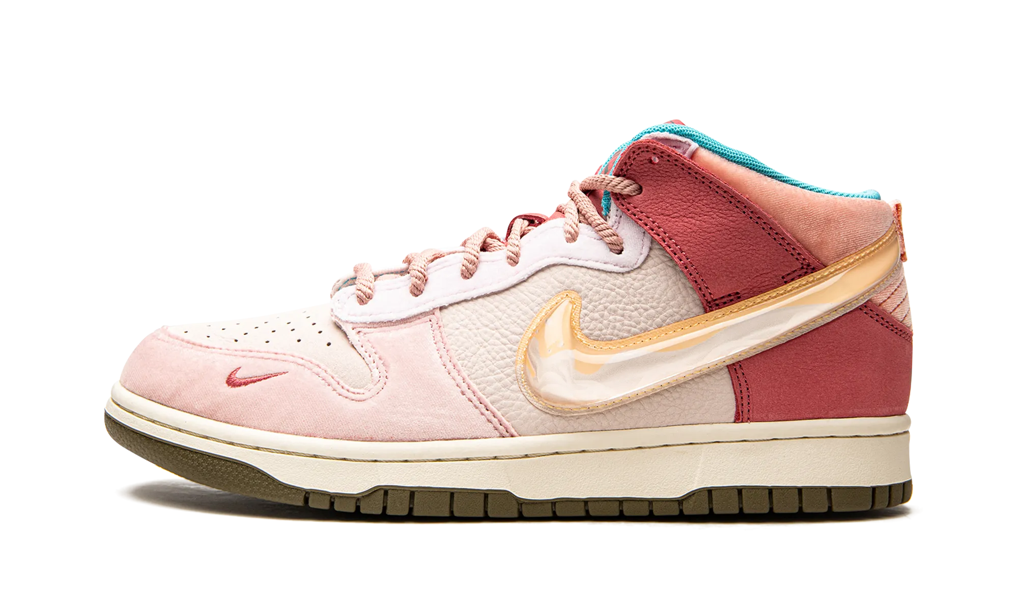 Dunk Mid "Social Status - Strawberry Chocolate" Good Arch Support