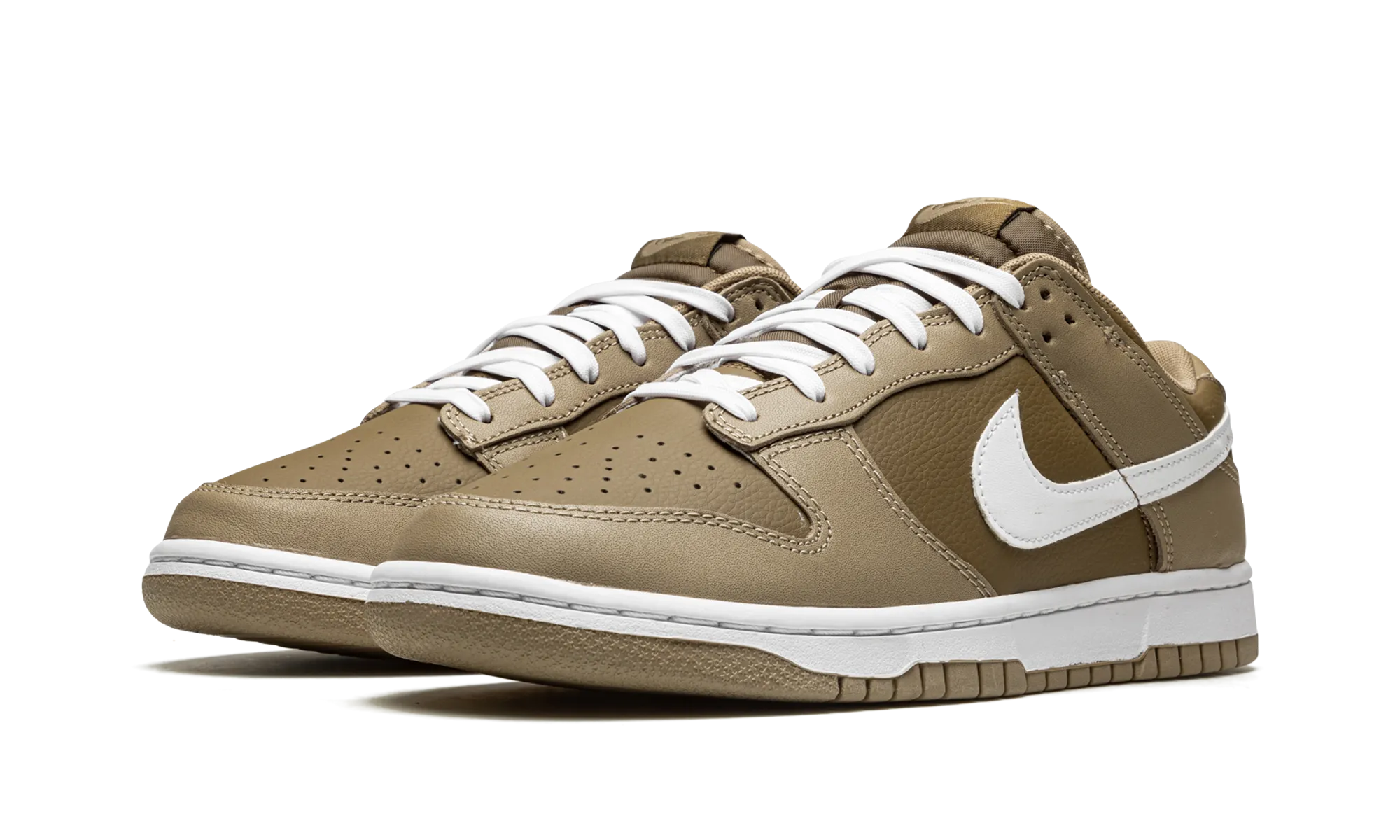 DUNK LOW RETRO "JUDGE GREY" Sleek Ride