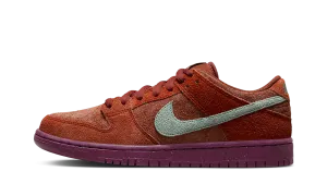 SB Dunk Low Pro Prm "Mystic Red" Shock Control Skater All Day